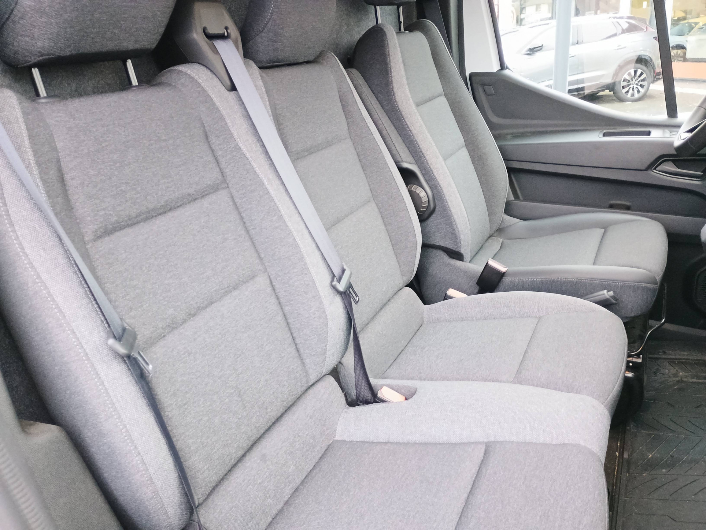 Vente en ligne Renault Master Fourgon MASTER FG BLUE DCI 150 L3H2 3T5 TR au prix de 33 990 €