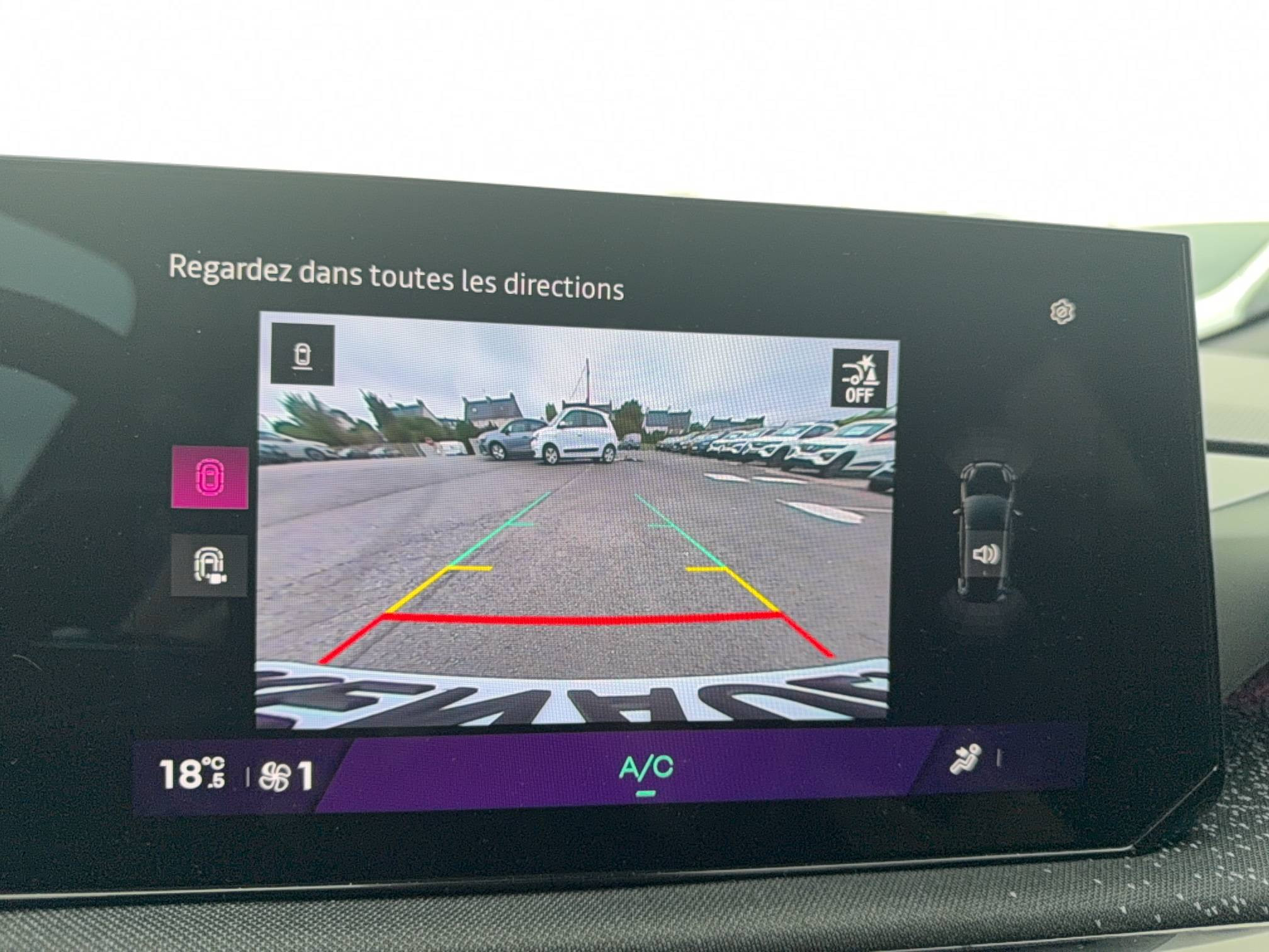 Vente en ligne Renault Clio 6 Clio E-Tech full hybrid 160 ch au prix de 25 990 €