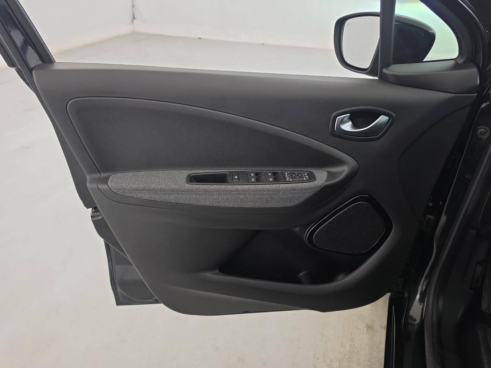Vente en ligne Renault Zoé Zoe R135 - 22B au prix de 16 590 €