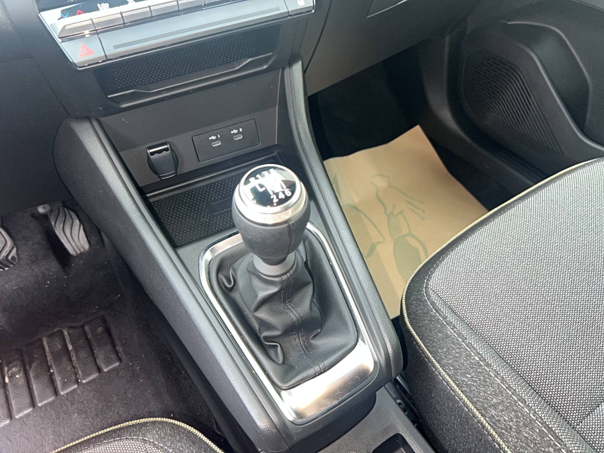 Vente en ligne Renault Captur  Eco-G 100 ch au prix de 21 990 €