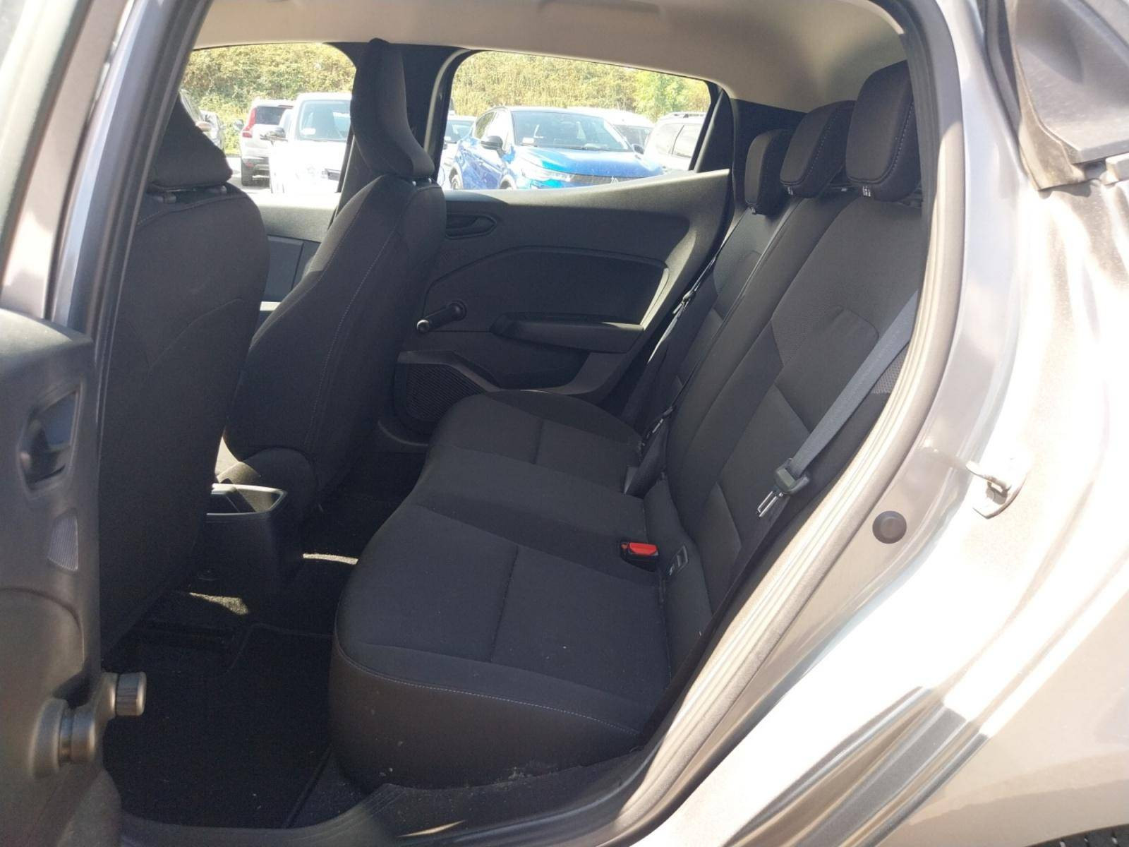Vente en ligne Renault Clio 5 Clio SCe 65 au prix de 12 990 €