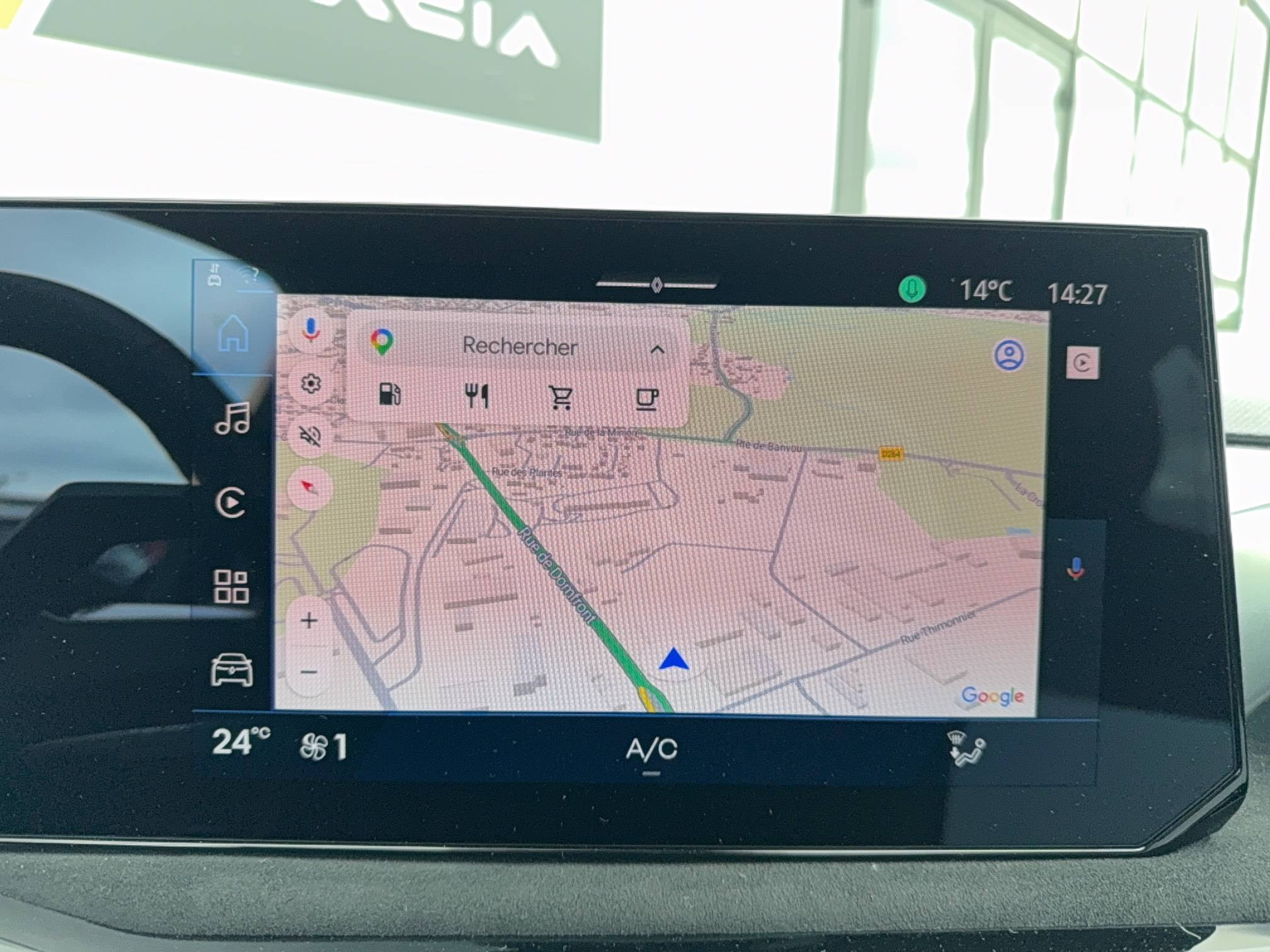 Vente en ligne Renault Clio 6 Clio E-Tech full hybrid 160 ch au prix de 28 980 €