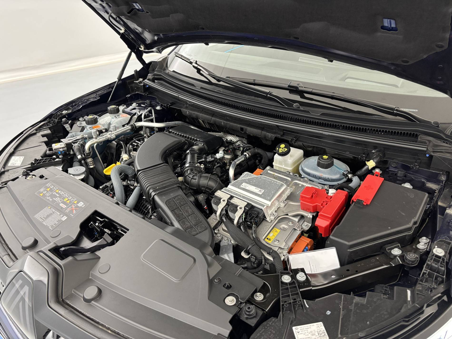 Vente en ligne Renault Espace Espace E-Tech full hybrid 200 GSR2 au prix de 36 690 €