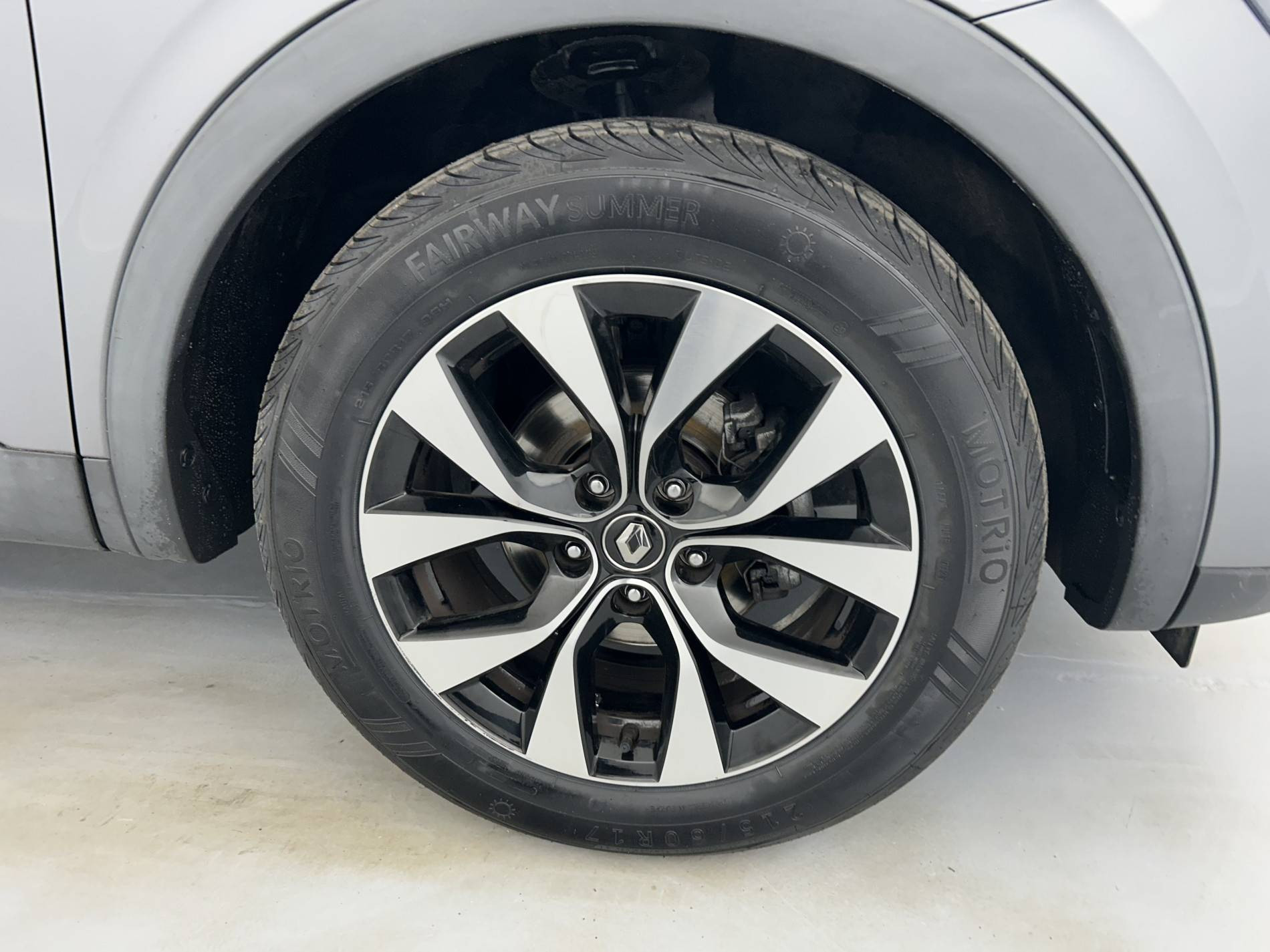 Vente en ligne Renault Arkana  mild hybrid 140 EDC FAP - 22 au prix de 18 490 €