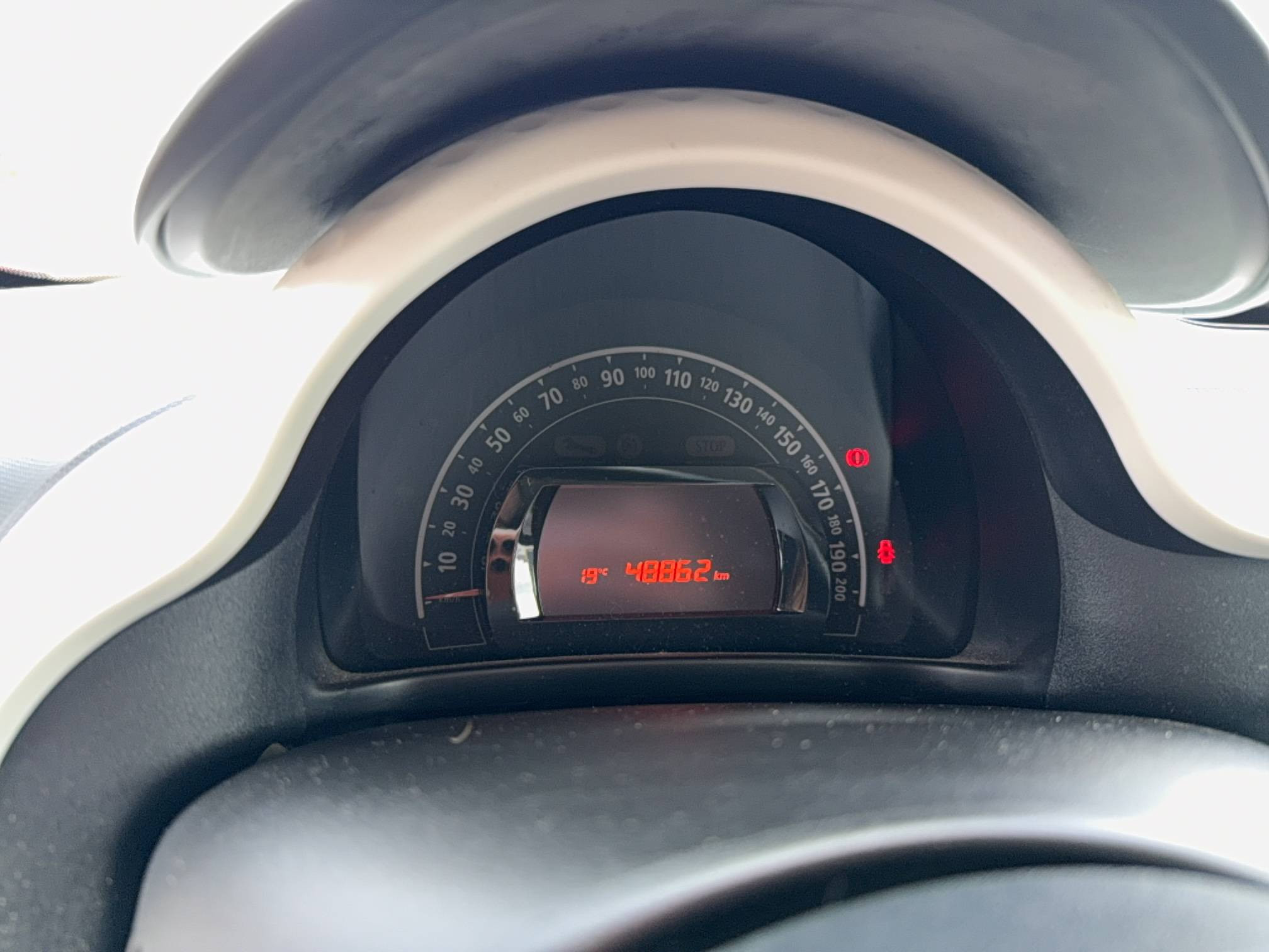 Vente en ligne Renault Twingo 3  1.0 SCe 70 BC au prix de 9 800 €