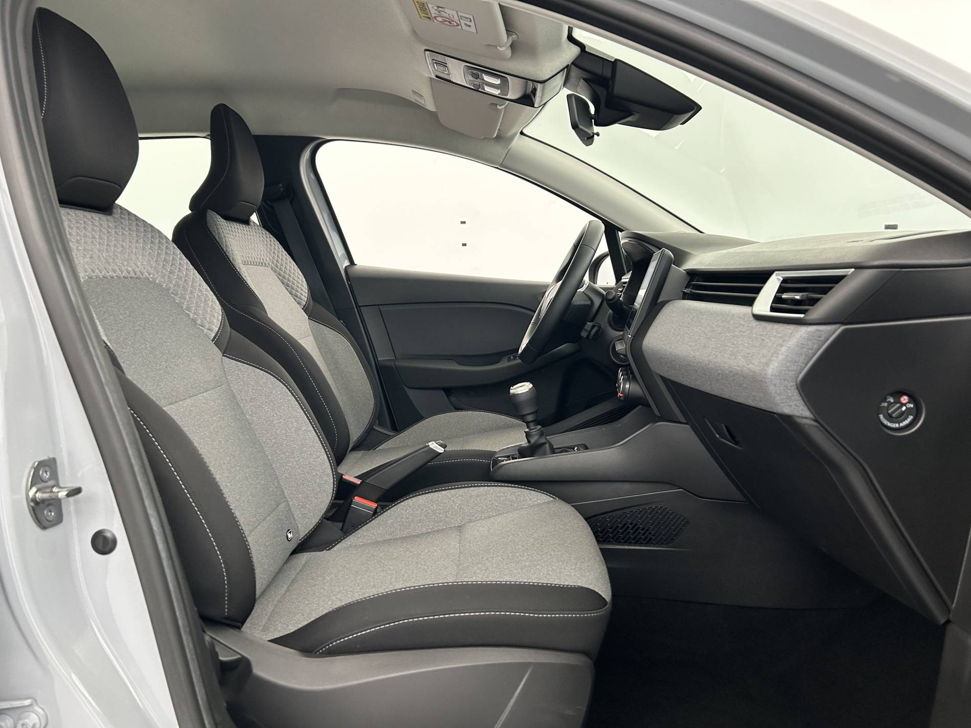 Vente en ligne Renault Clio 5 Clio TCe 90 au prix de 15 790 €