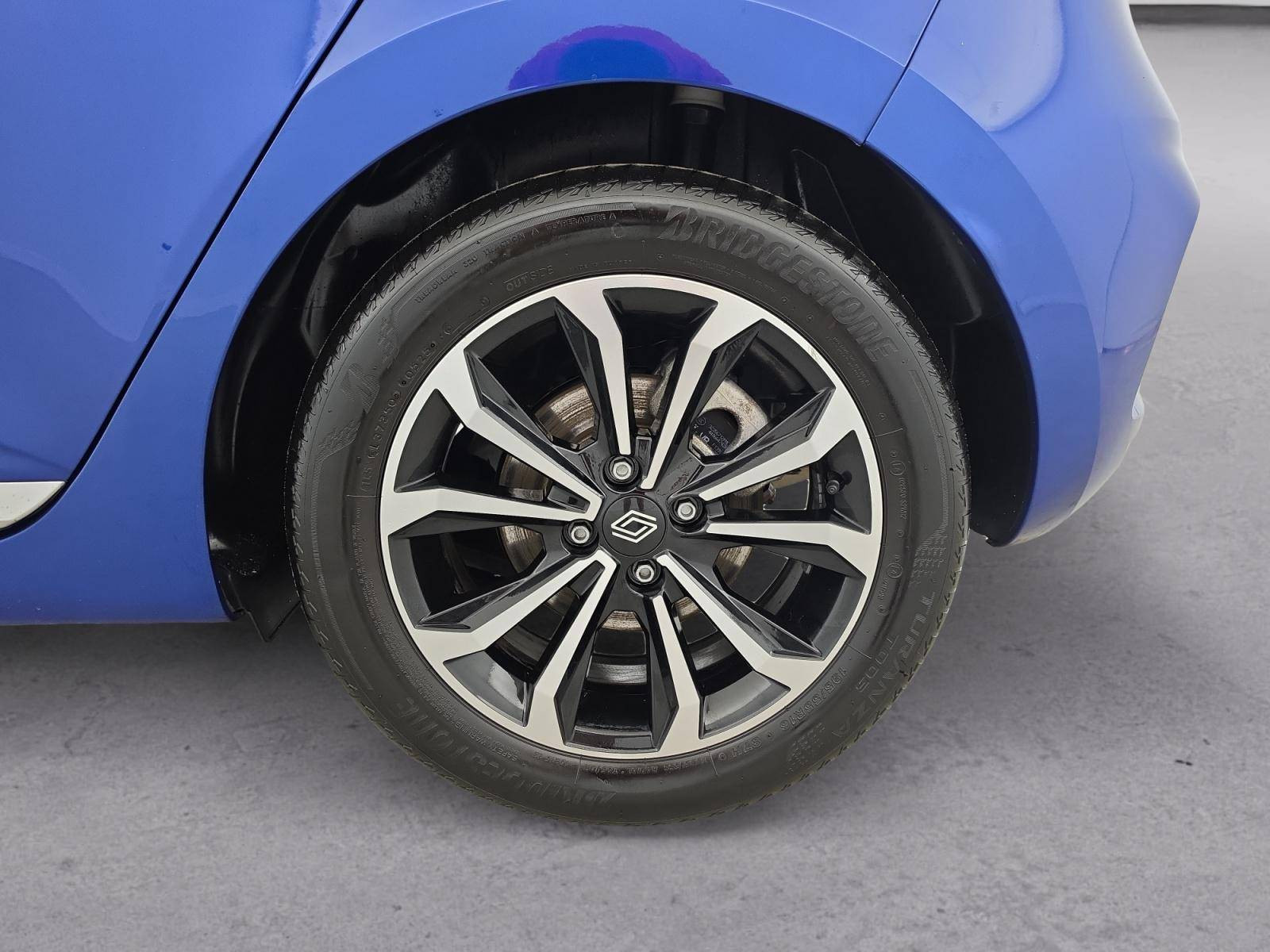 Vente en ligne Renault Clio 5 Clio E-Tech full hybrid 145 ch GSR2 au prix de 20 500 €