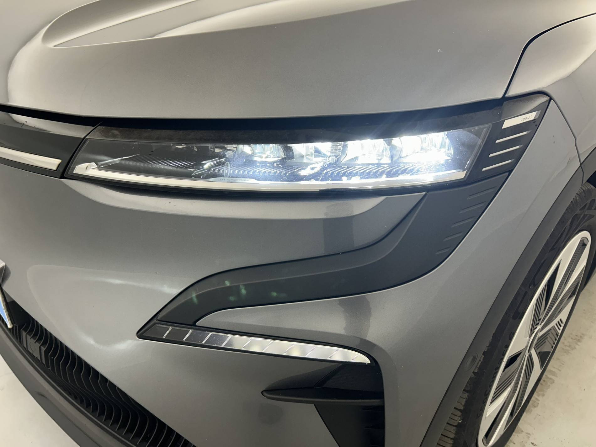 Vente en ligne Renault Megane E-Tech  EV60 130ch optimum charge au prix de 23 990 €