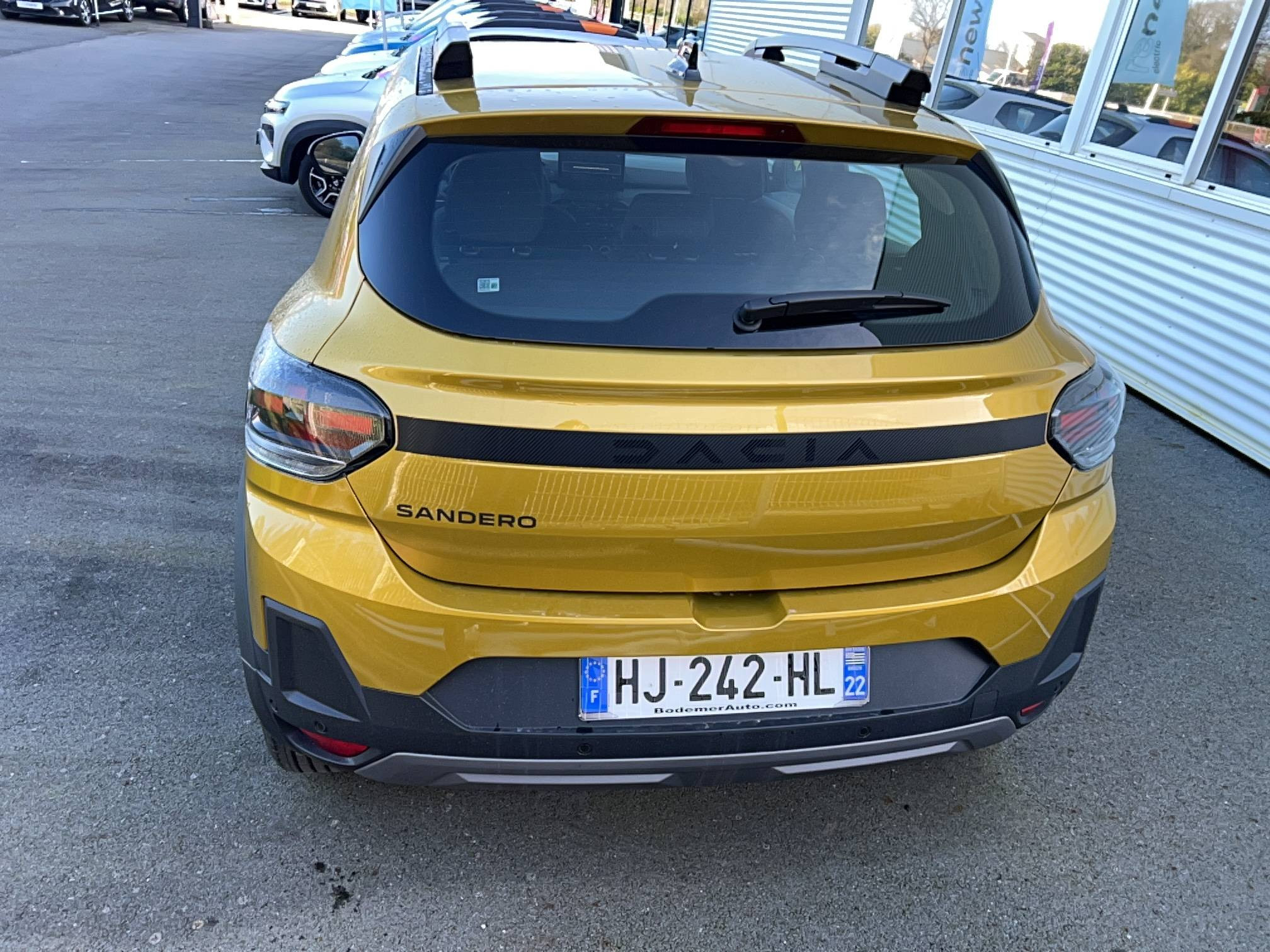 Vente en ligne Dacia Sandero Sandero ECO-G 120 auto au prix de 21 990 €