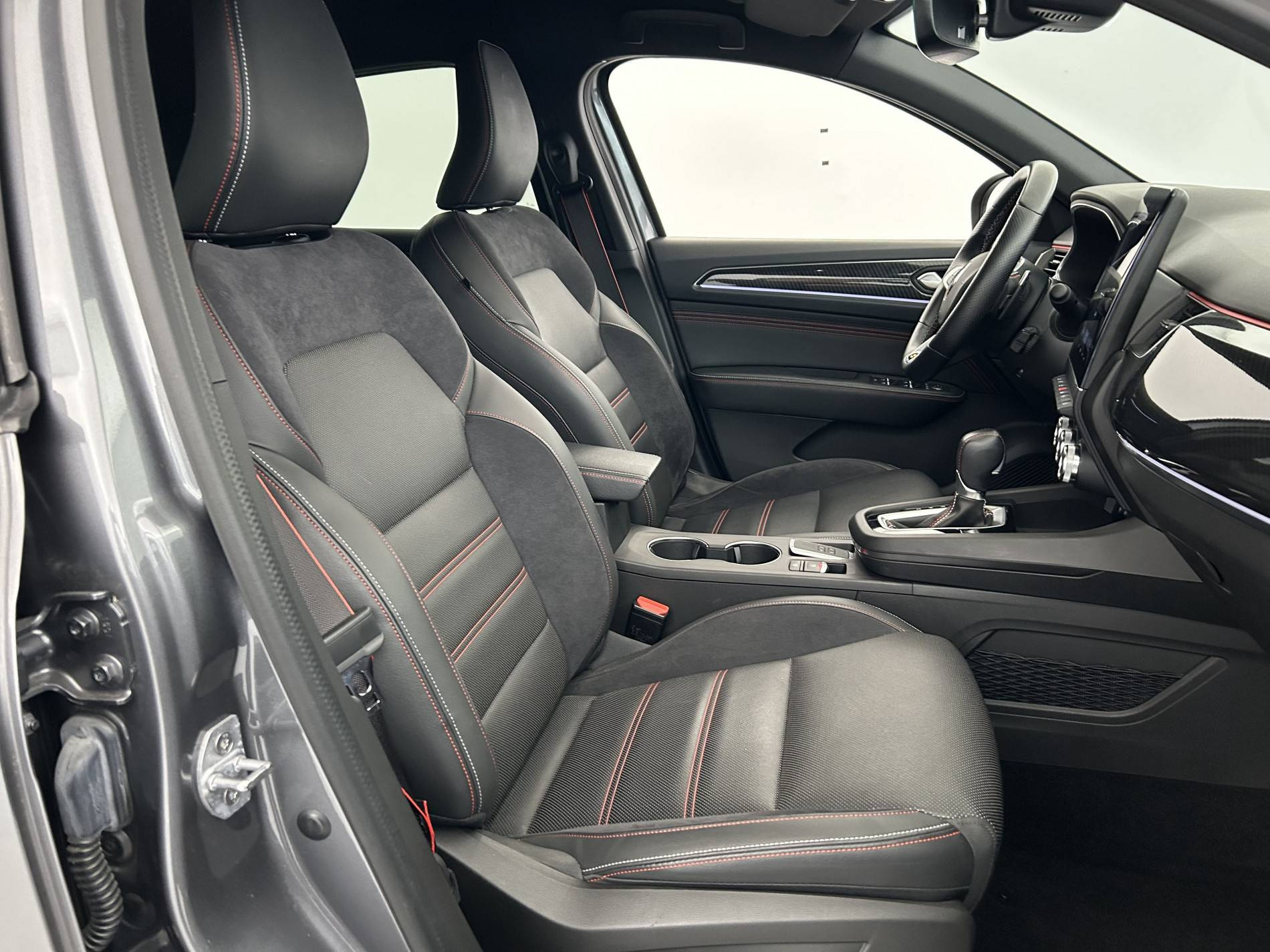 Vente en ligne Renault Arkana  TCe 160 EDC FAP - 21B au prix de 22 200 €