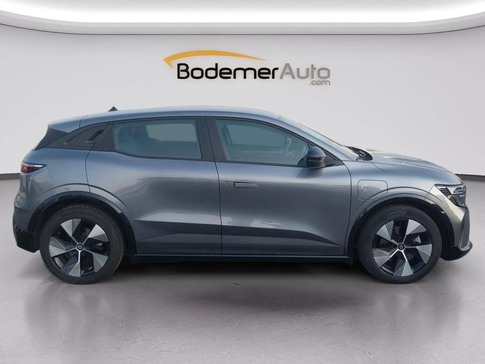 Vente en ligne Renault Megane E-Tech  EV60 220 ch super charge au prix de 24 499 €