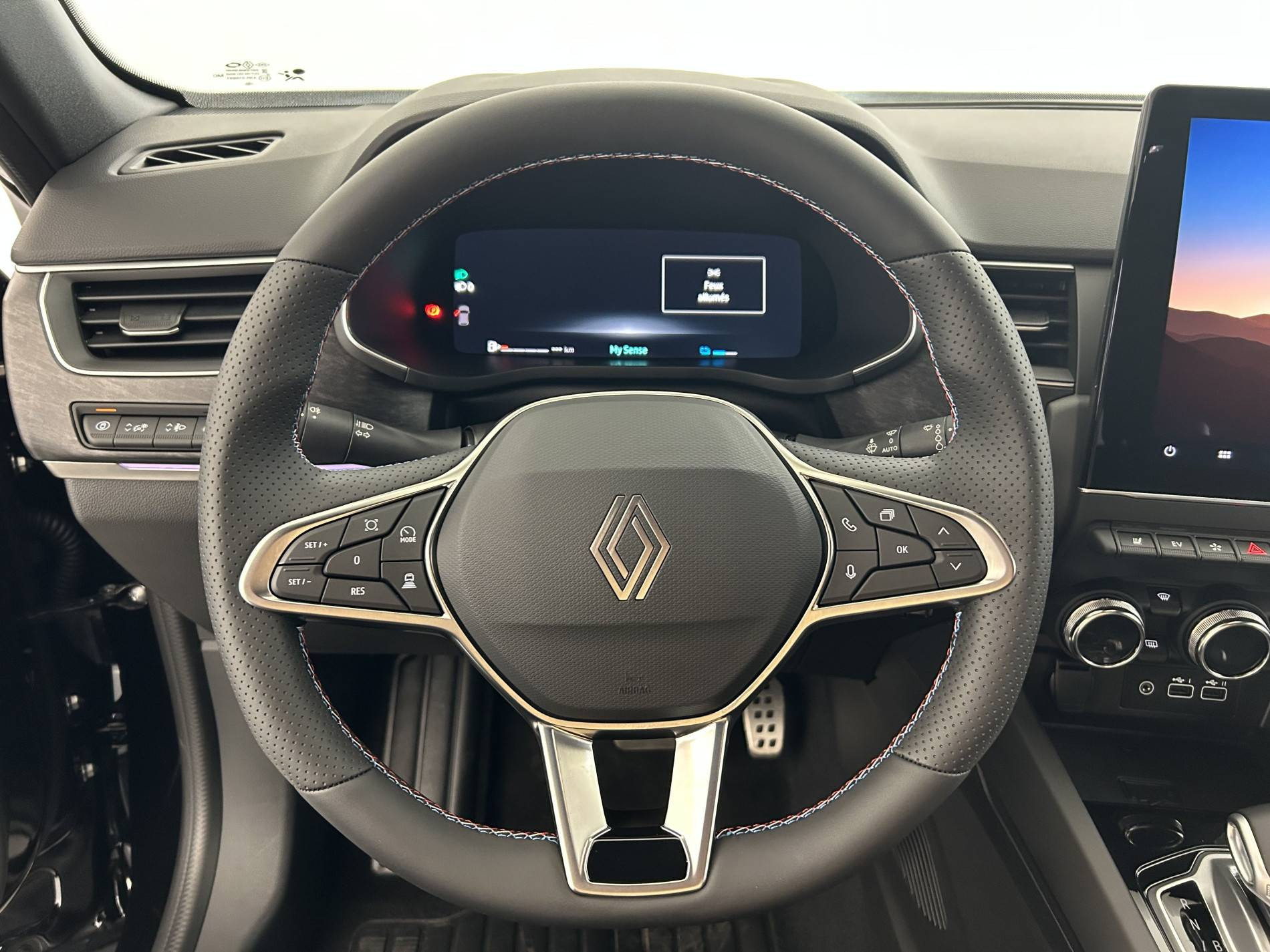 Vente en ligne Renault Arkana  E-Tech full hybrid 145 GSR2 au prix de 29 990 €