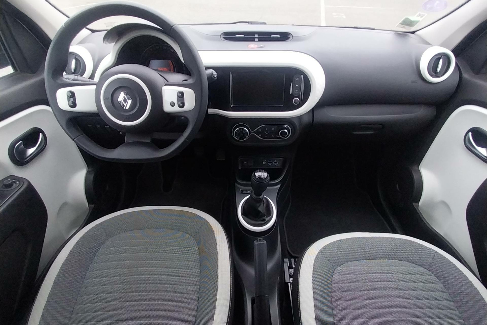 Vente en ligne Renault Twingo 3  SCe 65 au prix de 11 990 €