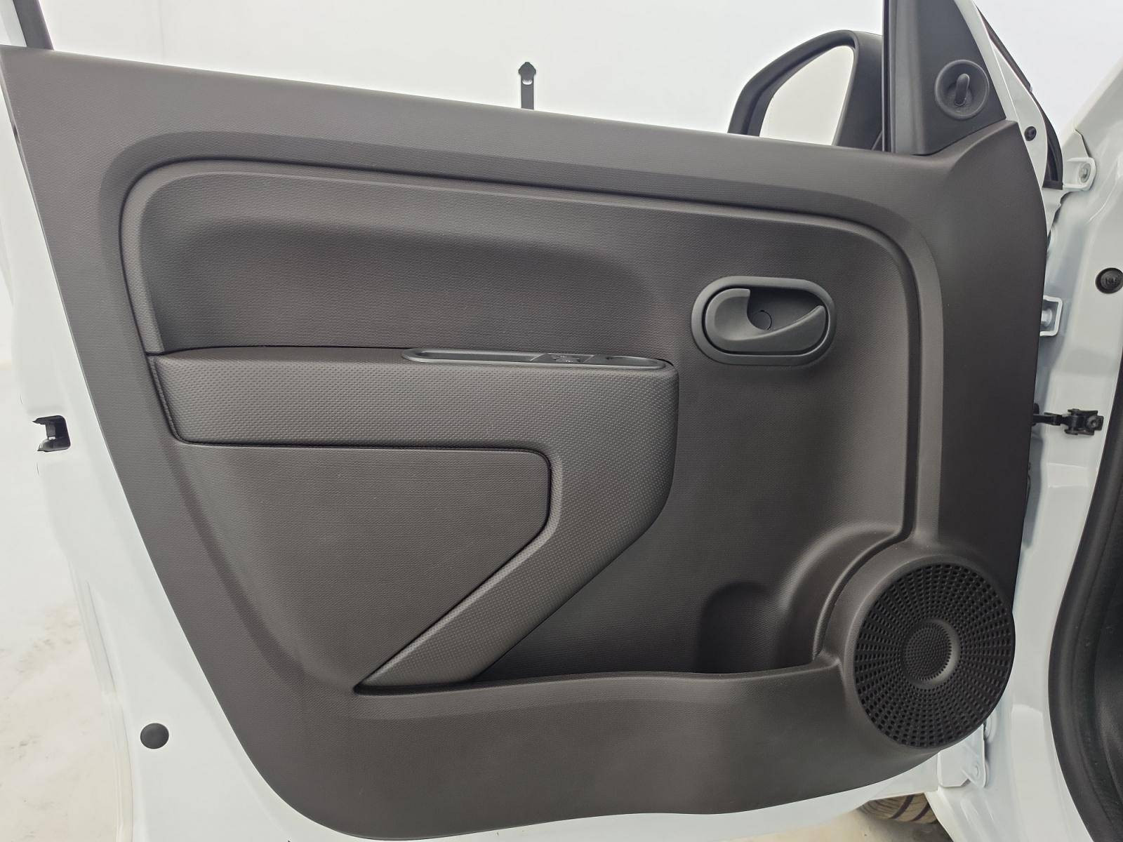 Vente en ligne Renault Twingo Electrique Twingo III E-Tech au prix de 11 490 €