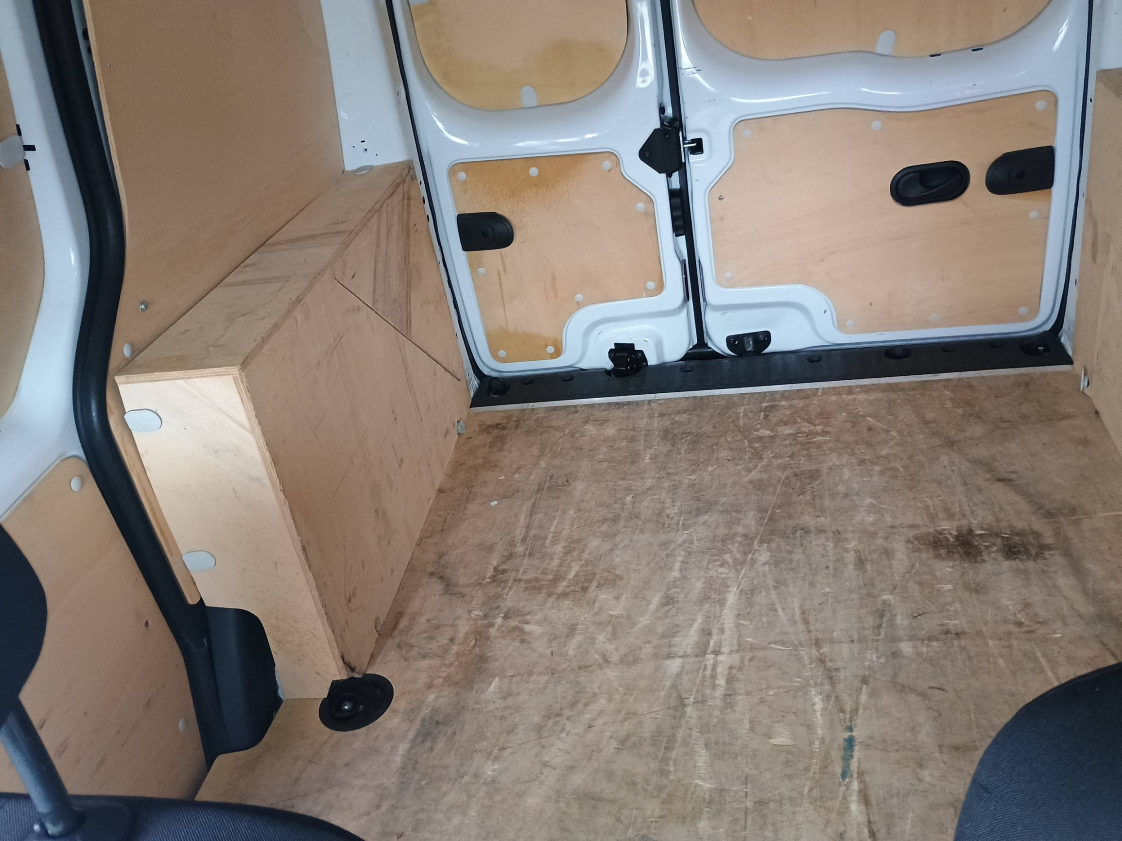 Vente en ligne Renault Kangoo Express  BLUE DCI 80 au prix de 12 290 €