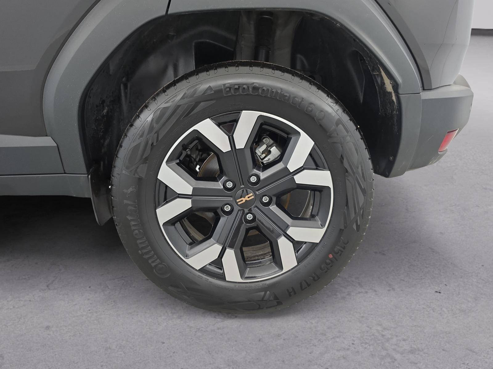 Vente en ligne Dacia Duster  Hybrid 140 au prix de 25 990 €