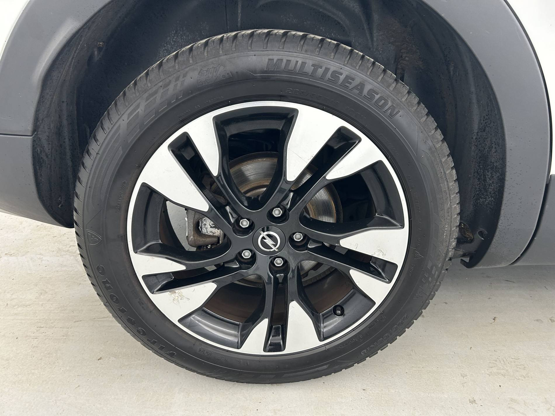 Vente en ligne Opel Grandland X  1.5 Diesel 130 ch BVA8 au prix de 15 990 €