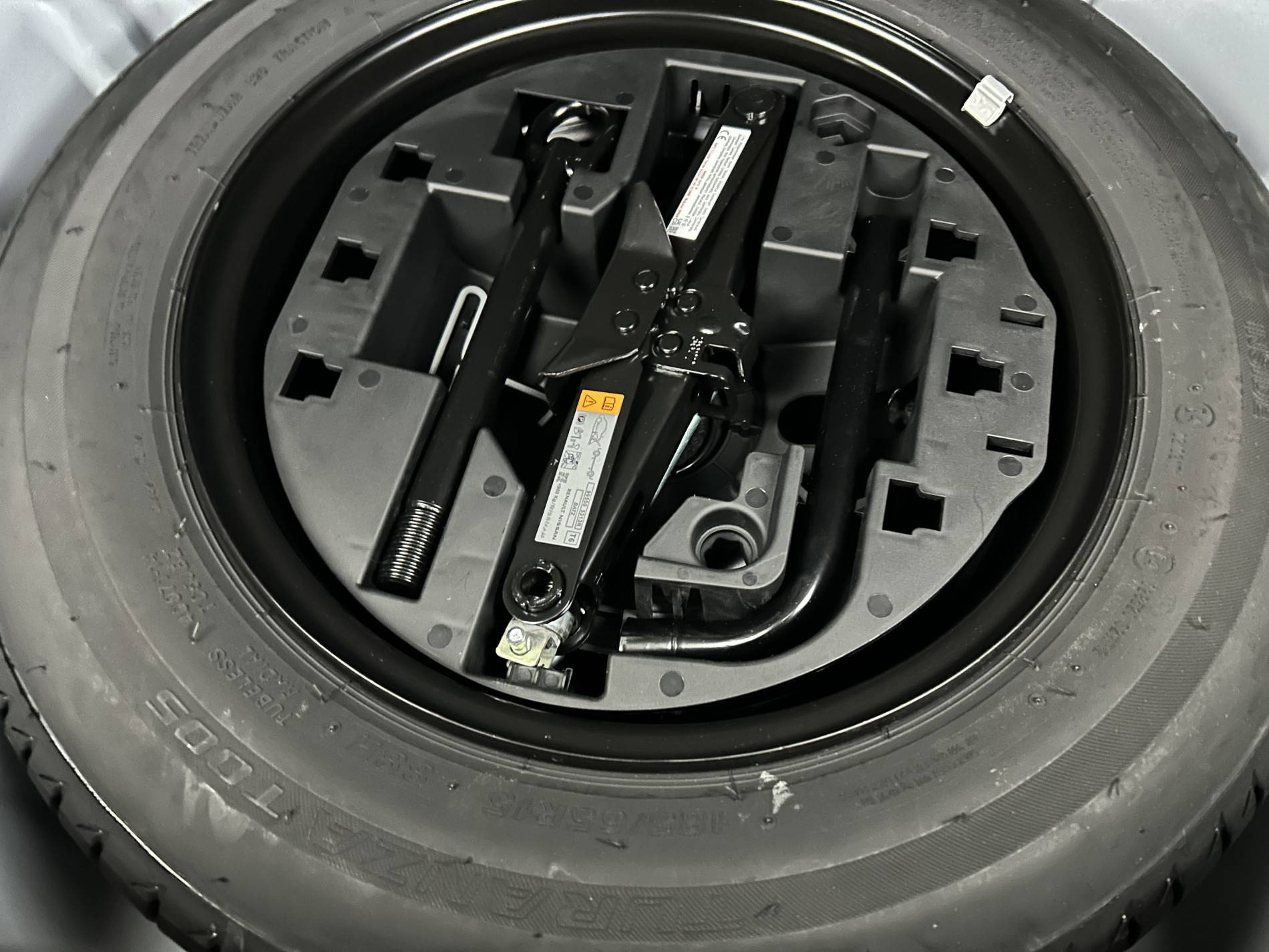 Vente en ligne Renault Clio 5 Clio TCe 90 au prix de 13 480 €