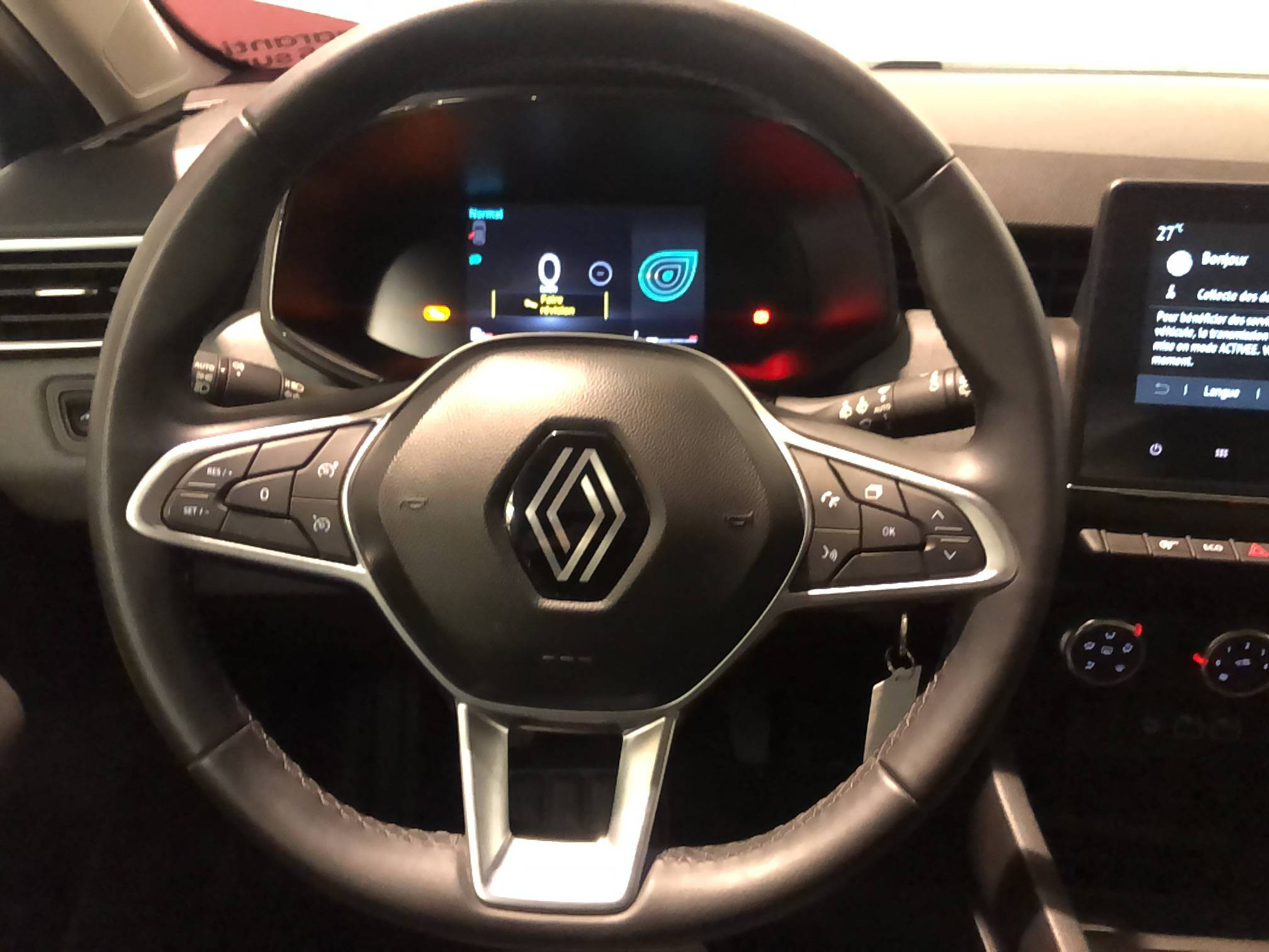 Vente en ligne Renault Clio 5 Clio TCe 90 au prix de 15 990 €