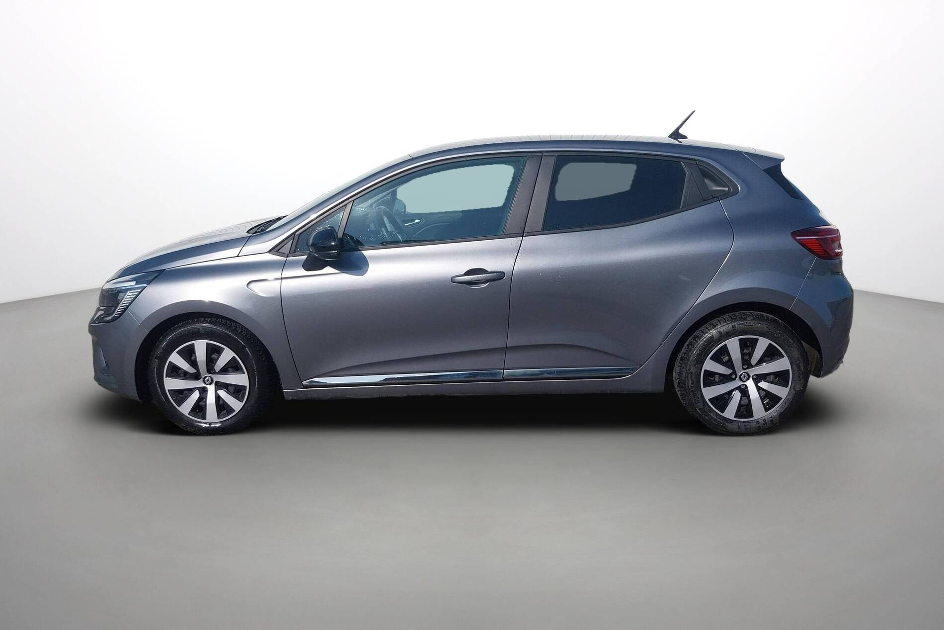 Vente en ligne Renault Clio 5 Clio TCe 90 au prix de 13 290 €