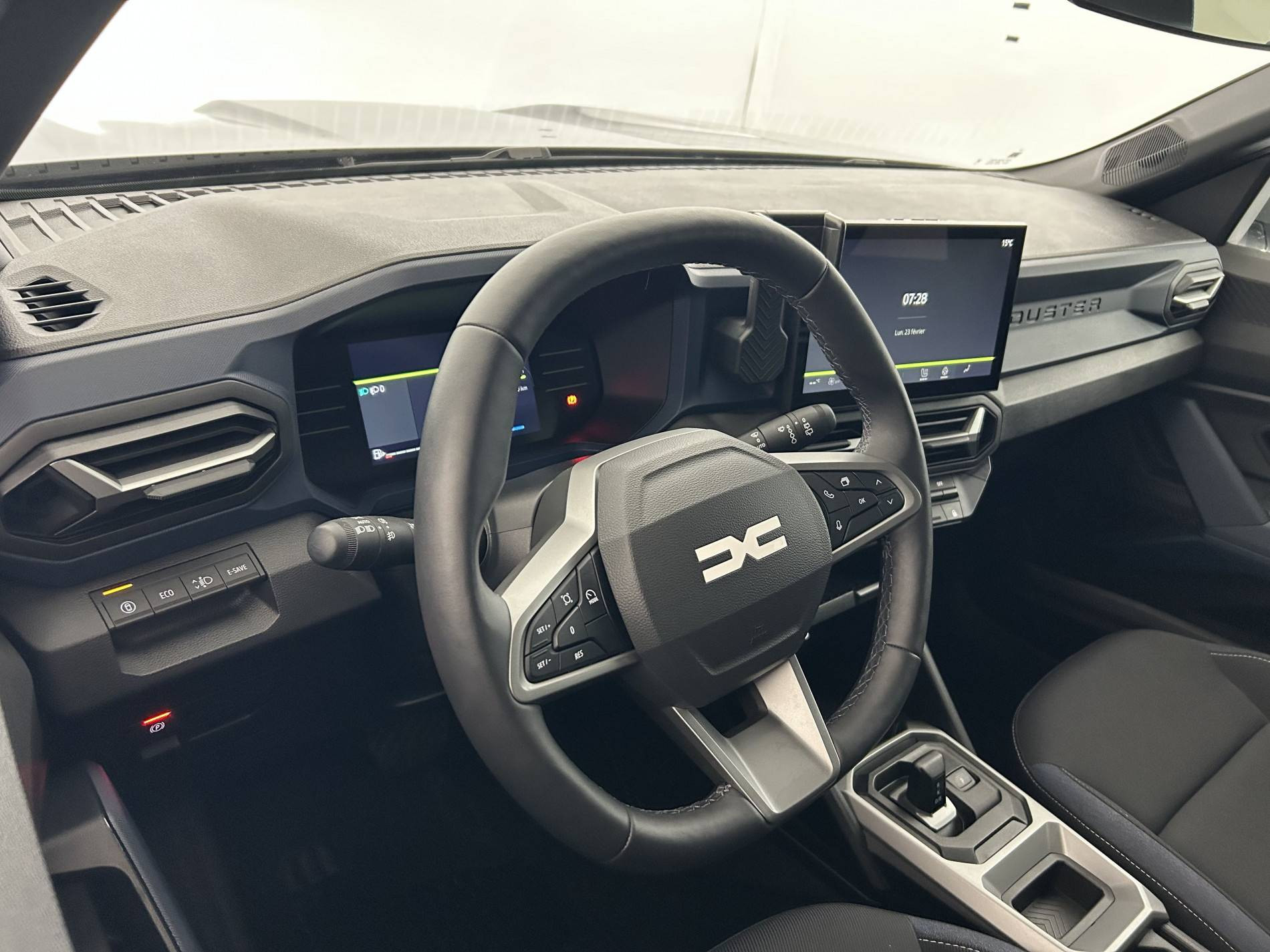 Vente en ligne Dacia Duster  Hybrid 140 au prix de 26 390 €