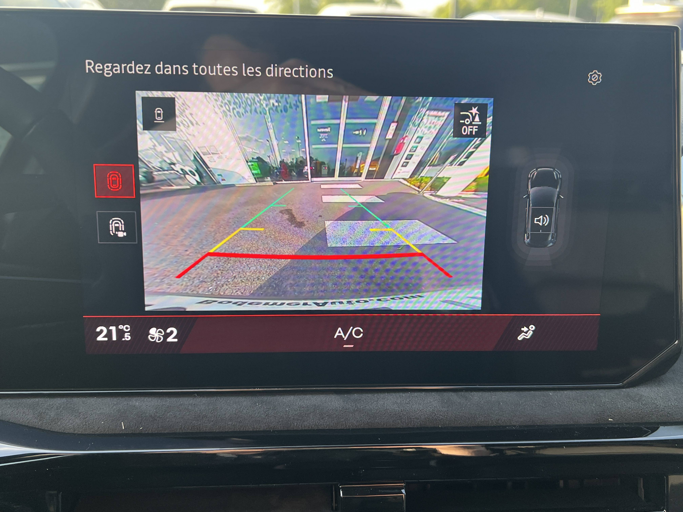 Vente en ligne Renault Clio 6 Clio E-Tech full hybrid 160 ch au prix de 28 290 €