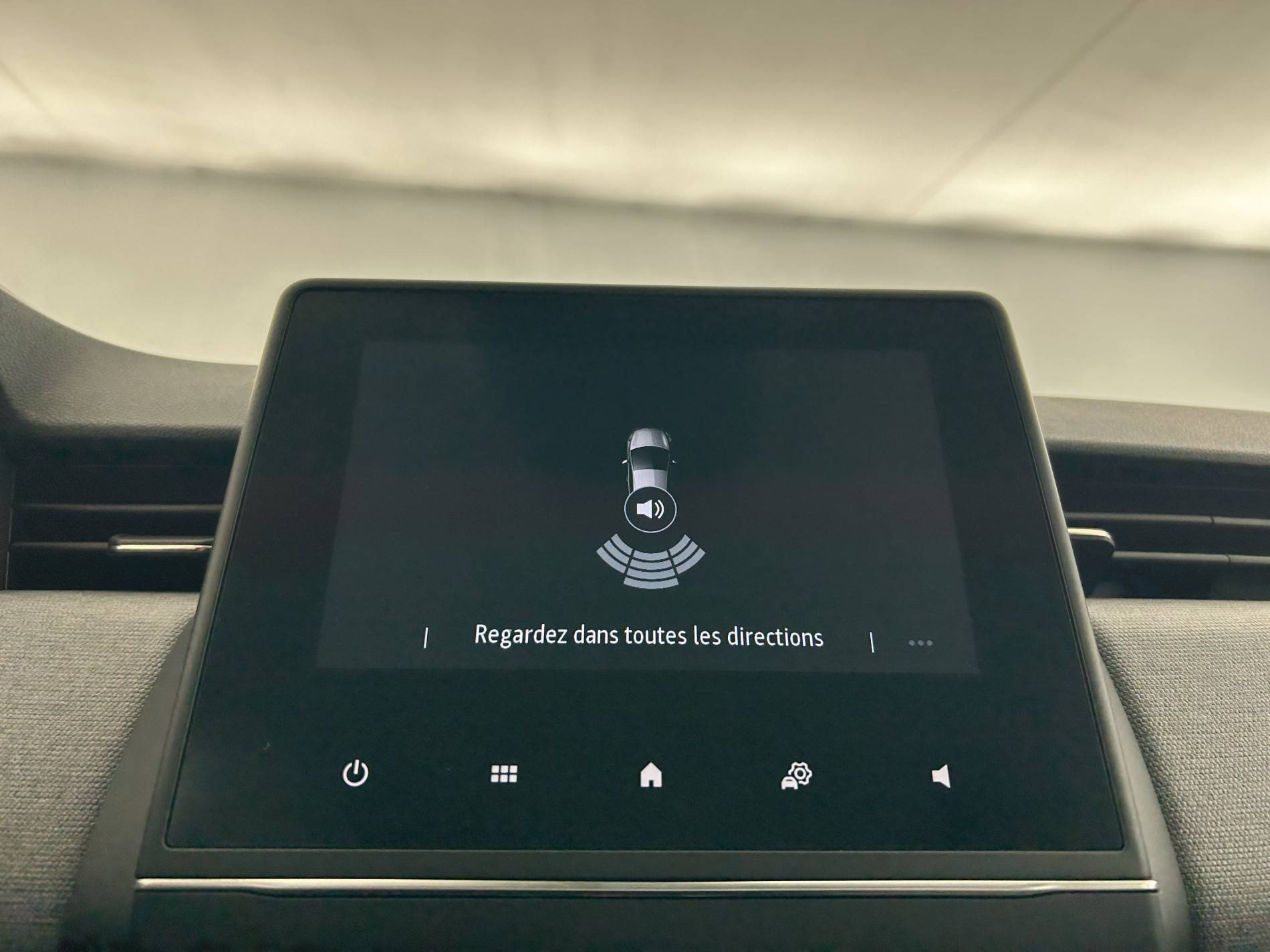 Vente en ligne Renault Clio 5 Clio E-Tech full hybrid 145 ch GSR2 au prix de 20 000 €