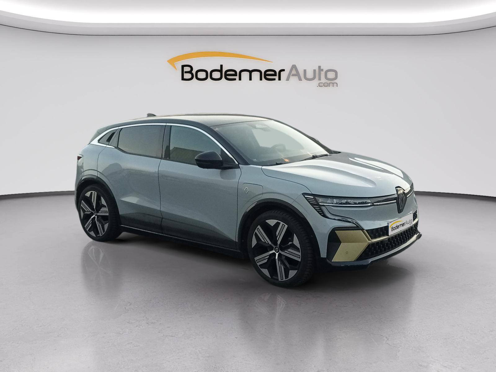 Vente en ligne Renault Megane E-Tech  EV60 220 ch super charge au prix de 21 990 €