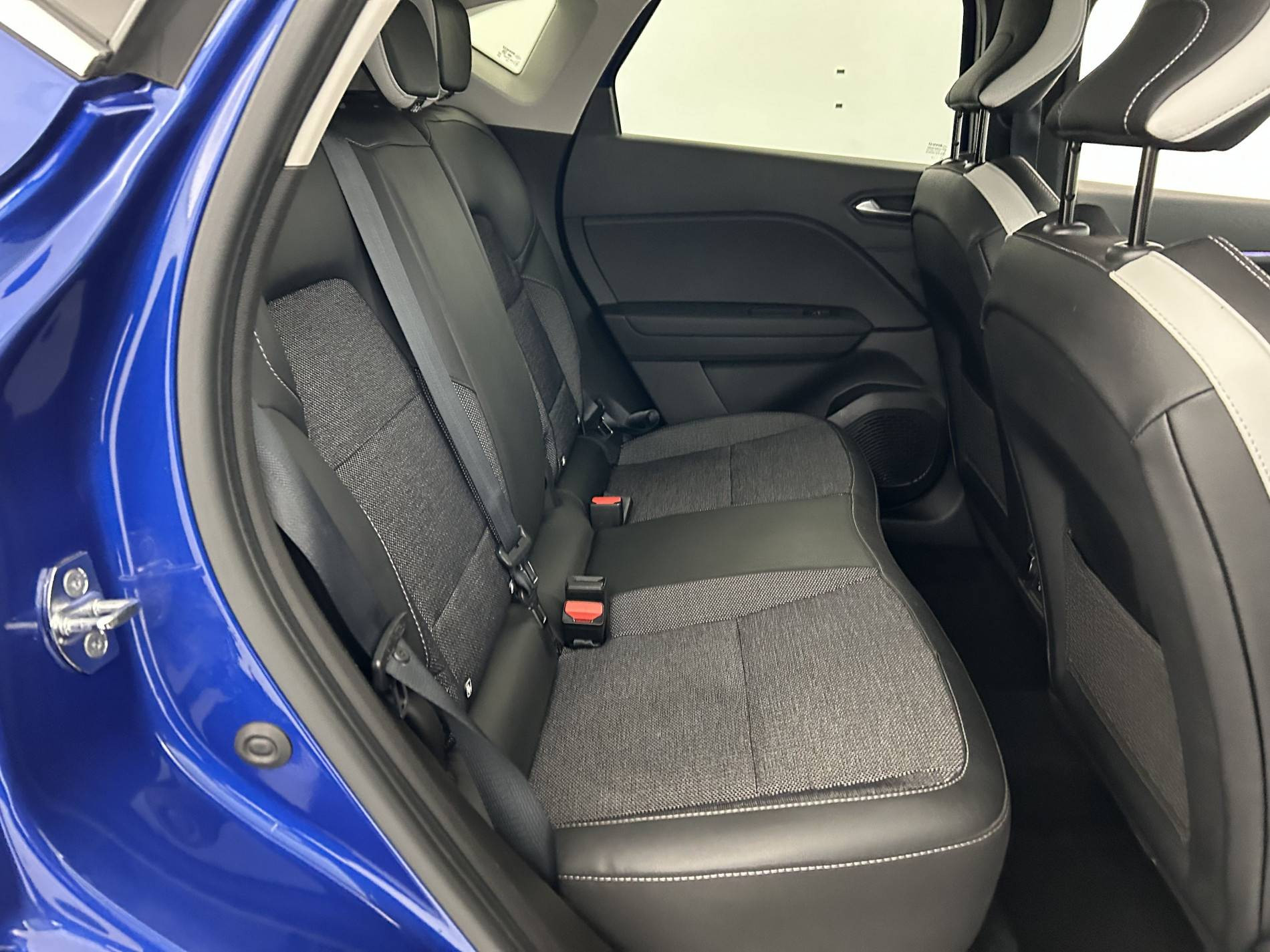 Vente en ligne Renault Captur  E-Tech 145 - 21 au prix de 17 890 €