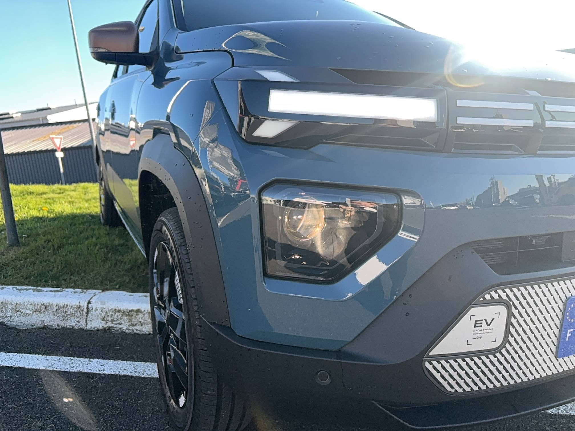 Vente en ligne Dacia Spring  electric 100 au prix de 19 990 €