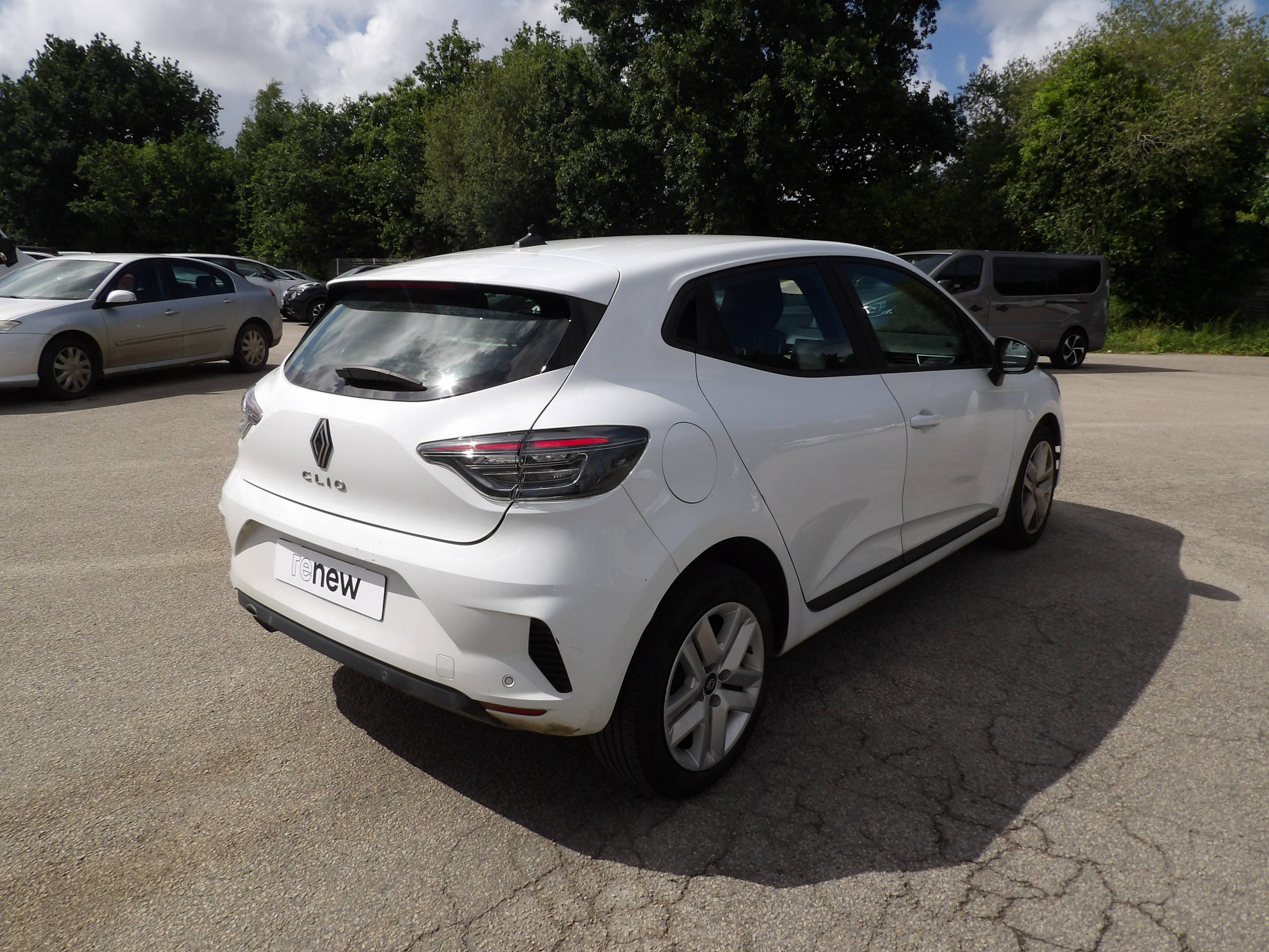 Vente en ligne Renault Clio 5 Clio TCe 90 au prix de 14 499 €