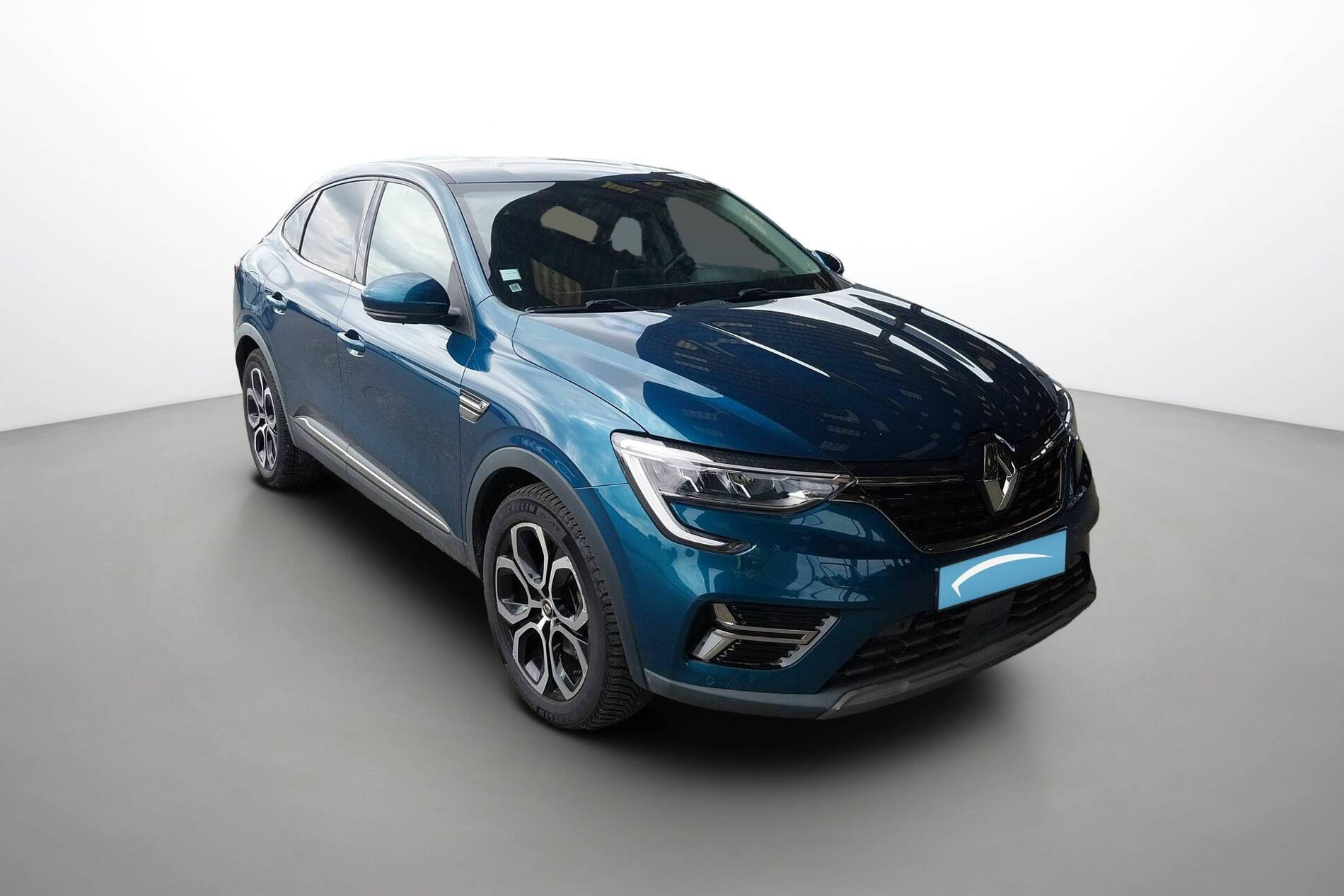 Vente en ligne Renault Arkana  E-Tech 145 - 21B au prix de 17 390 €