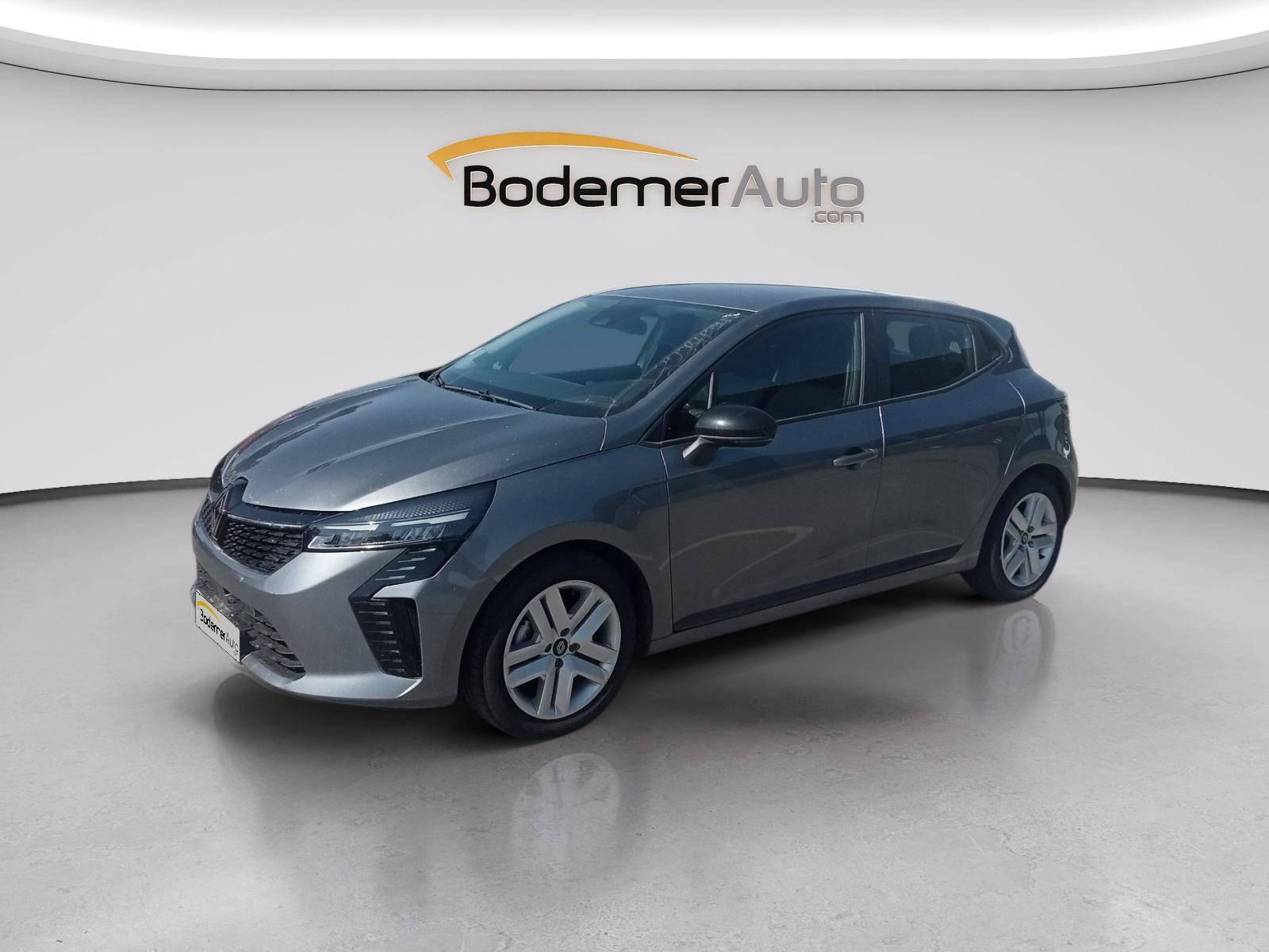 Renault Clio 5 Clio E-Tech full hybrid 145 occasion de 2023 en vente à Auray