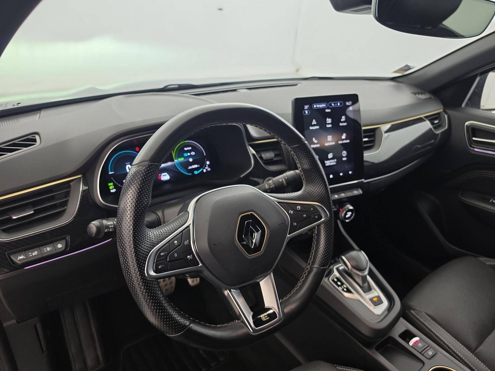 Vente en ligne Renault Arkana  E-Tech hybride 145 - 22 au prix de 21 900 €