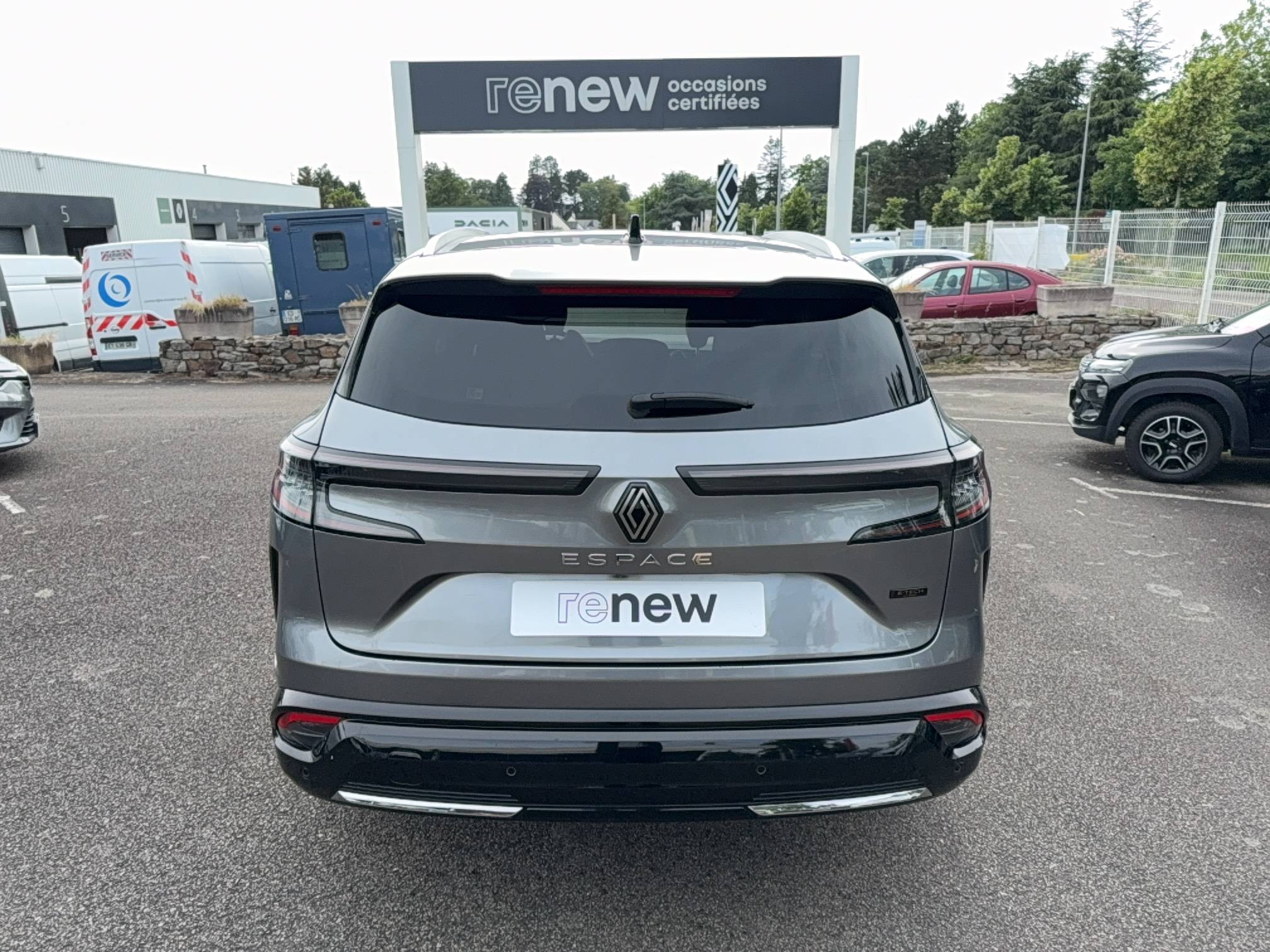 Vente en ligne Renault Espace Espace E-Tech full hybrid 200 GSR2 au prix de 28 490 €