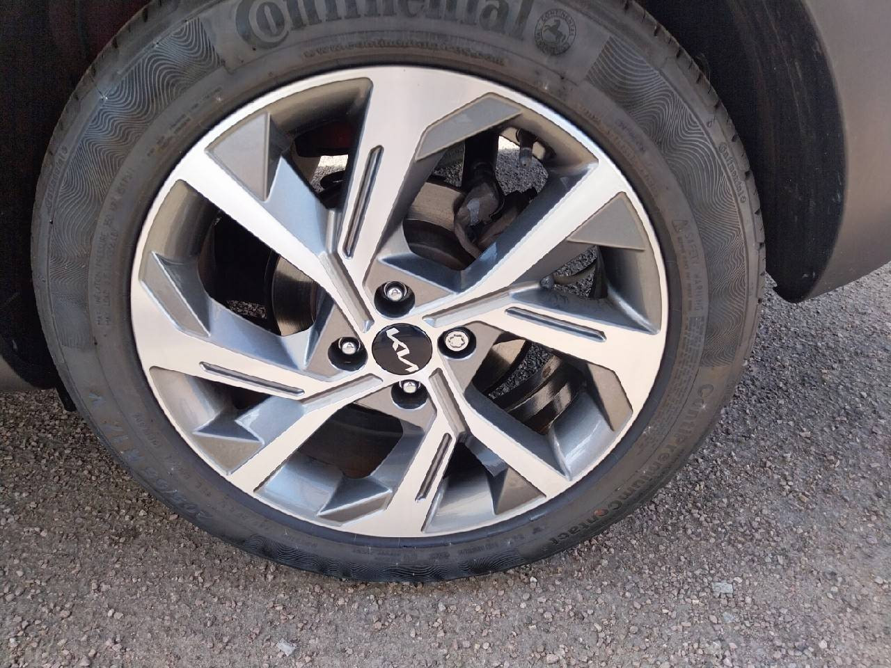 Vente en ligne Kia Stonic  1.0 T-GDi 120 ch MHEV DCT7 au prix de 19 380 €
