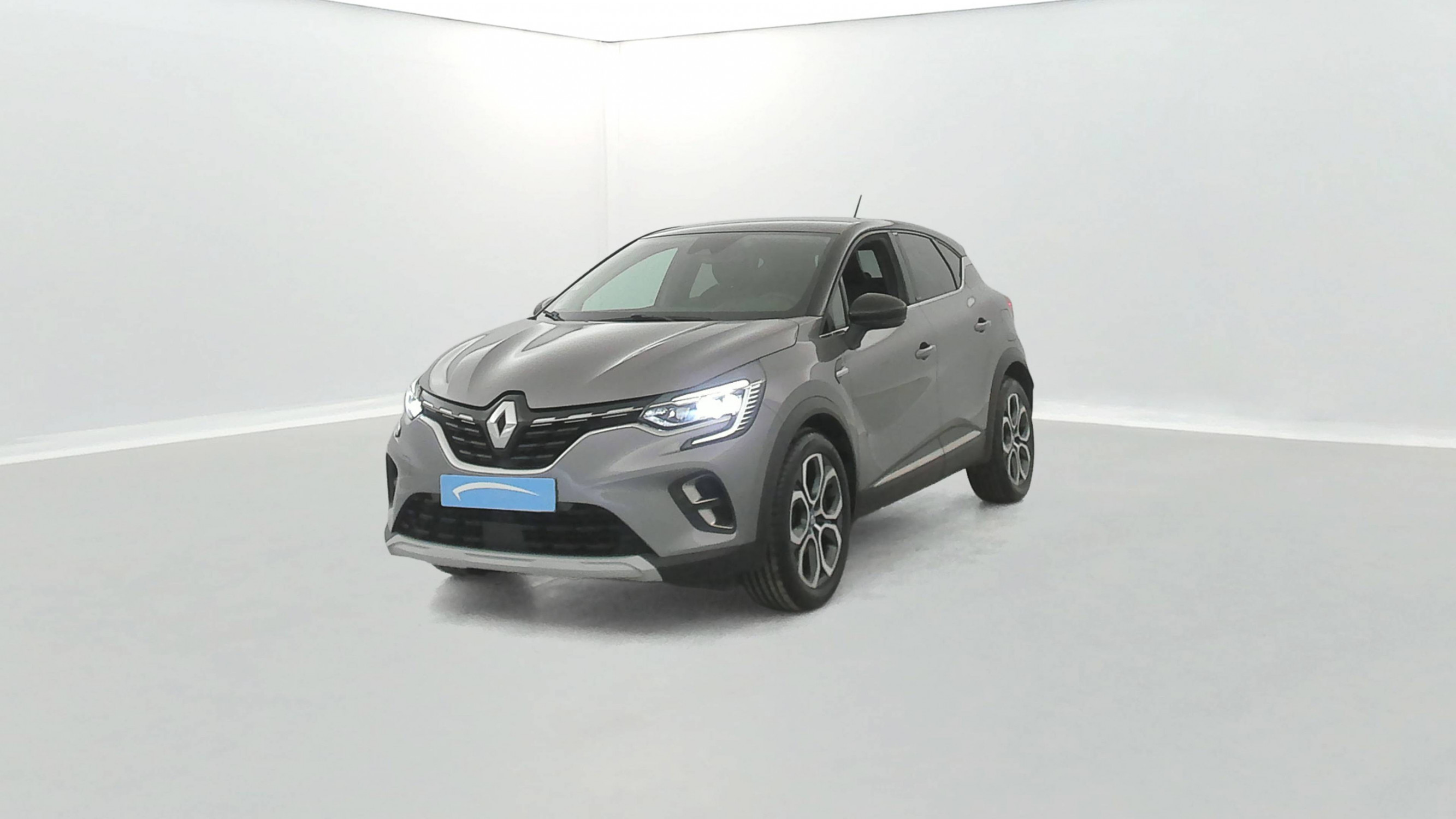 Renault Captur  E-Tech Plug-in 160 occasion de 2021 en vente à Brest