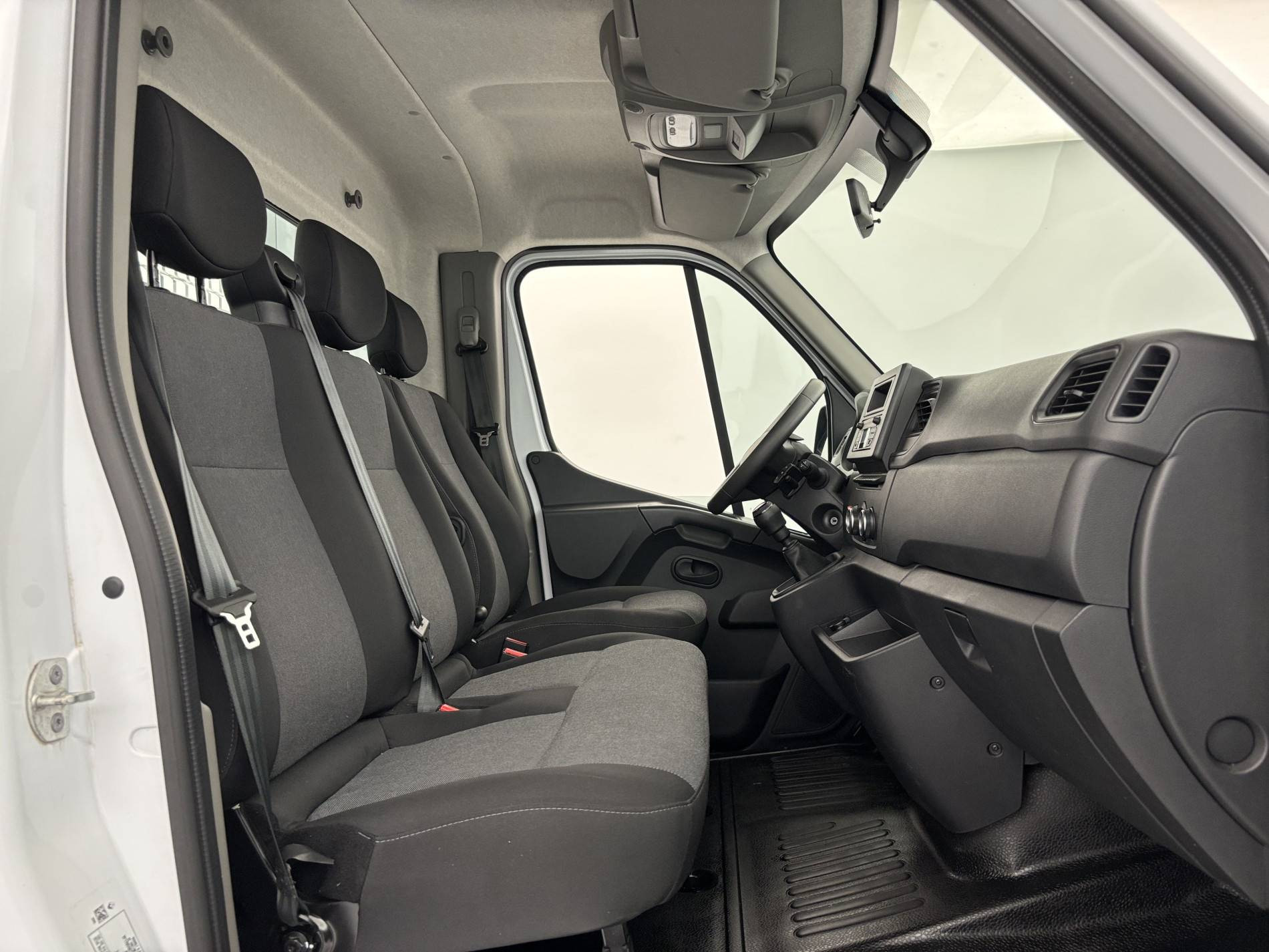 Vente en ligne Renault Master 3 Châssis Cabine MASTER CC PROP RJ3500 L2 PAFC BLUE DCI 130 EURO VI au prix de 32 400 €