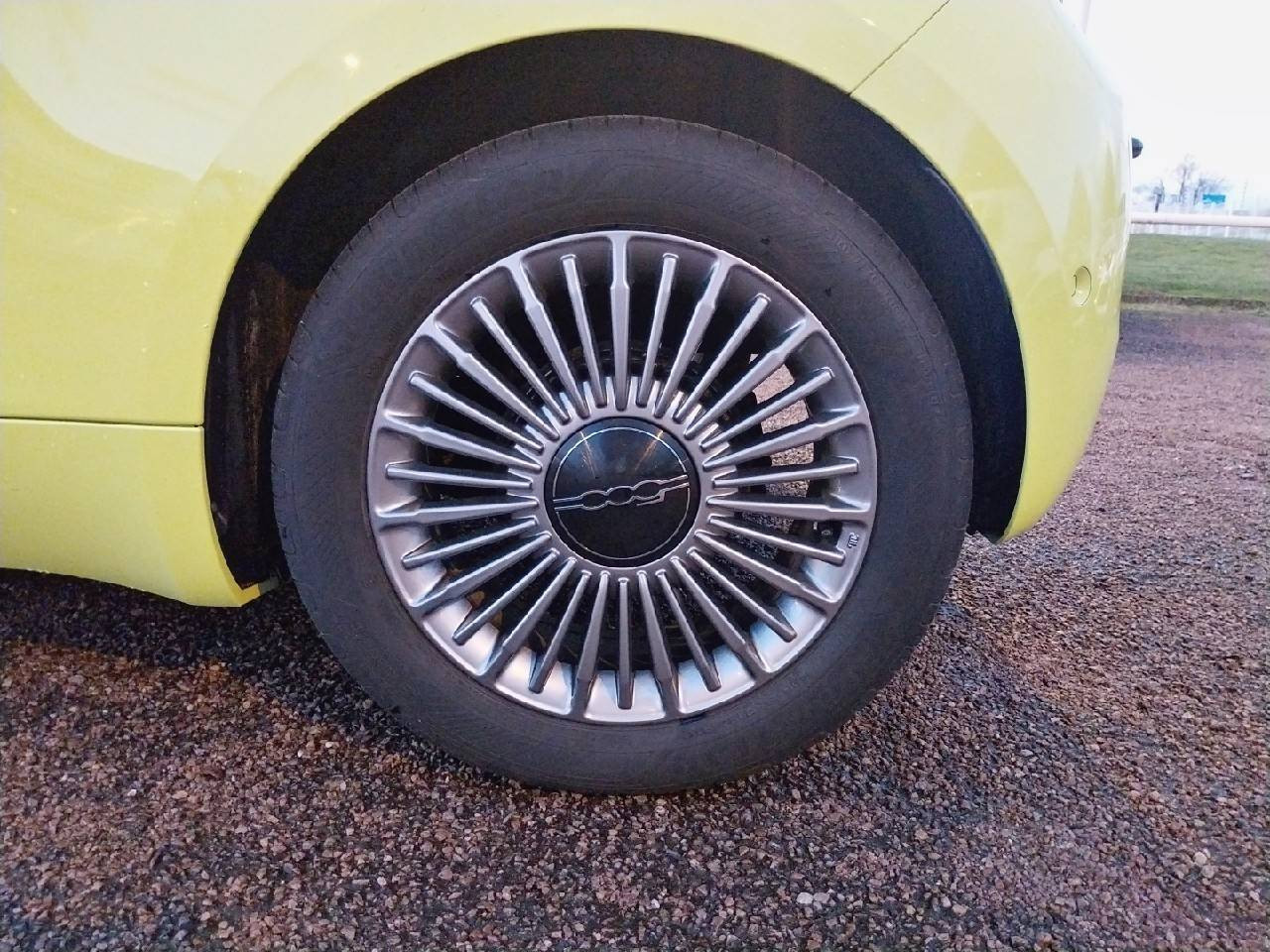 Vente en ligne Fiat 500e 3+1 500 3+1 e 95 ch au prix de 16 590 €