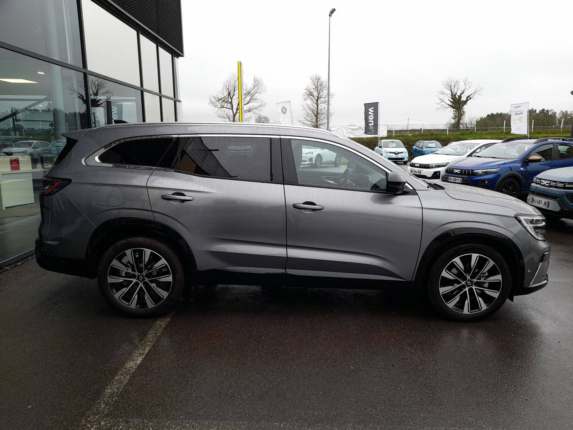 Vente en ligne Renault Espace Espace E-Tech full hybrid 200 GSR2 au prix de 36 990 €