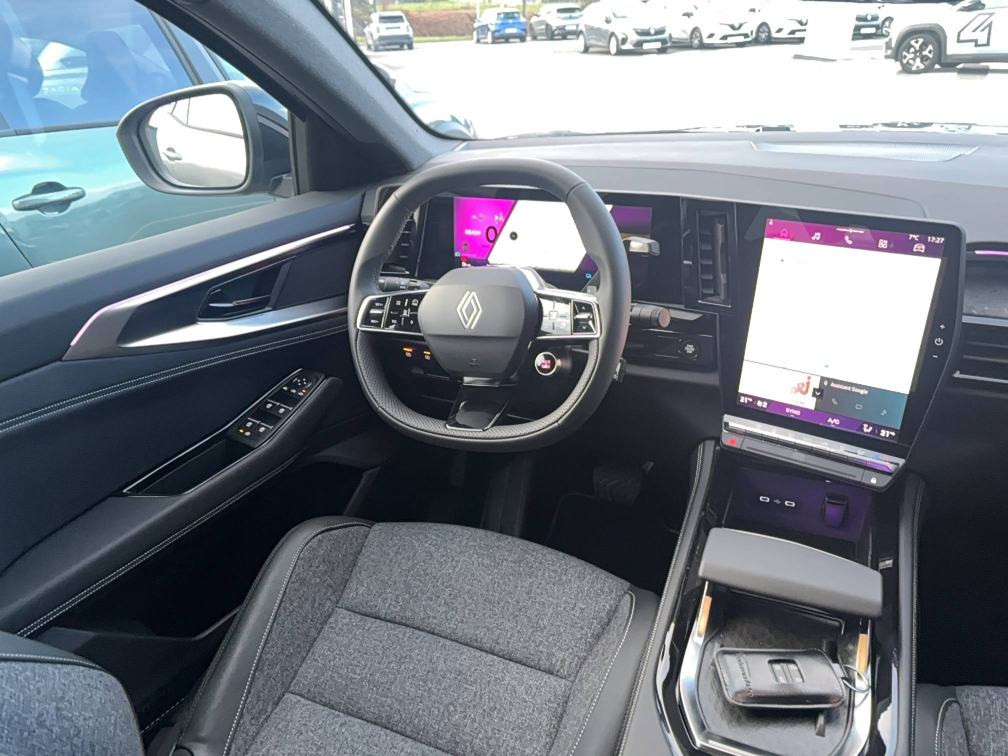 Vente en ligne Renault Rafale  E-Tech full hybrid 200ch au prix de 39 990 €