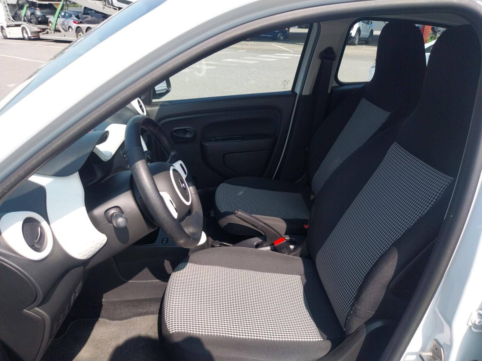Vente en ligne Renault Twingo Electrique Twingo III E-Tech au prix de 12 900 €
