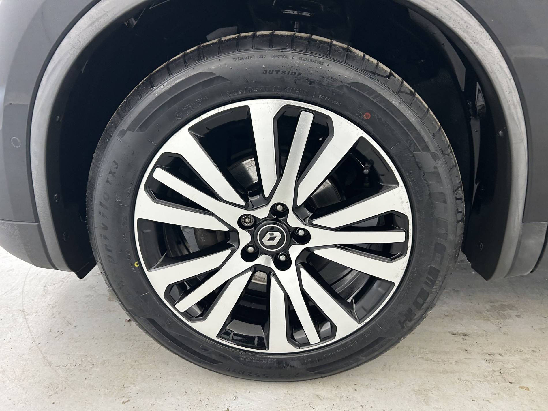 Vente en ligne Renault Koleos  Tce 160 EDC au prix de 22 990 €