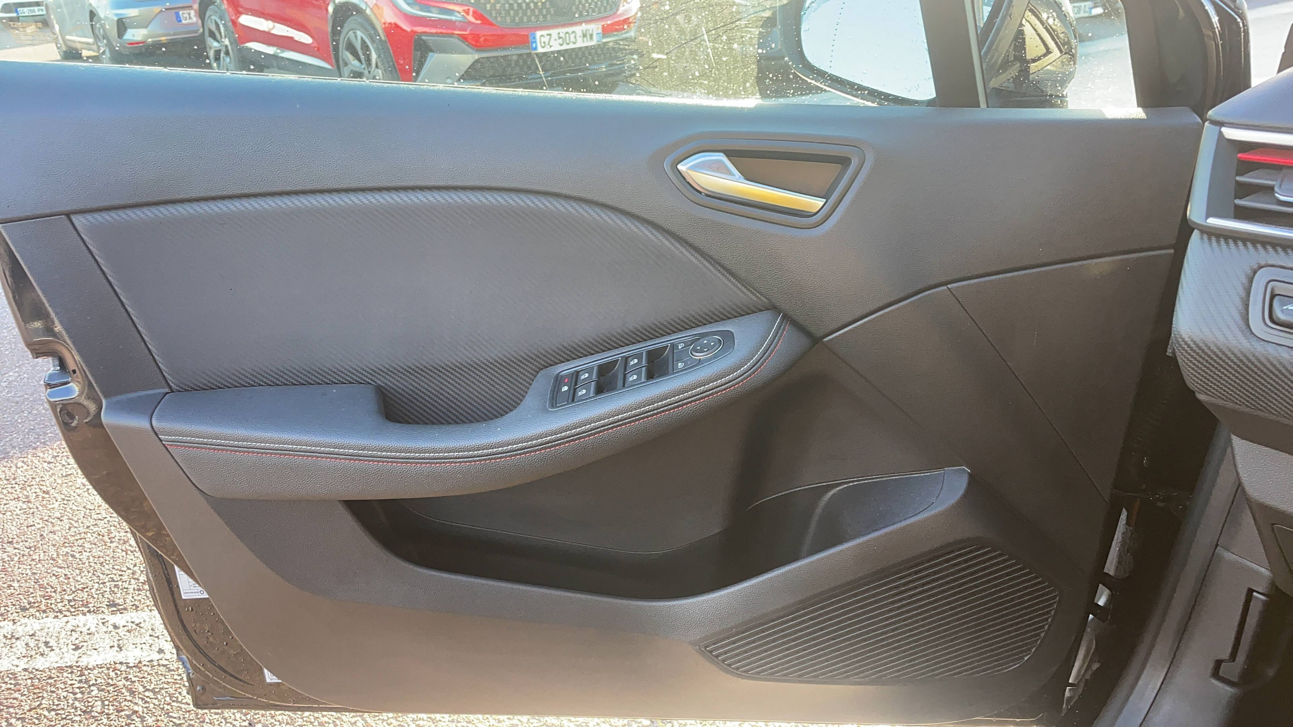 Vente en ligne Renault Clio 5 Clio E-Tech hybride 145 au prix de 17 911 €