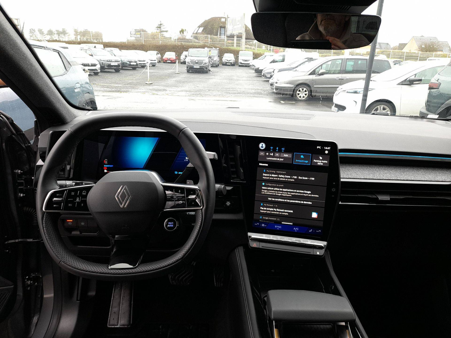 Vente en ligne Renault Espace Espace E-Tech full hybrid 200 GSR2 au prix de 36 990 €