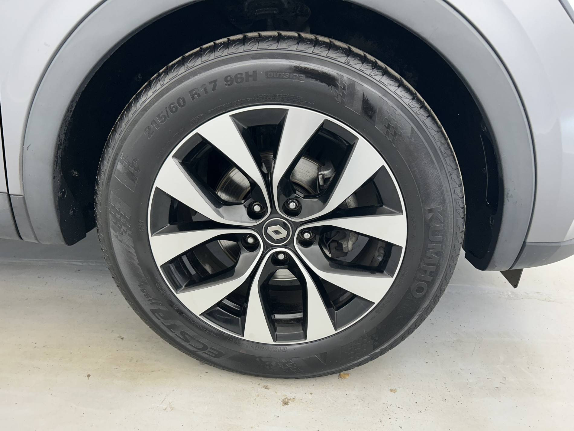 Vente en ligne Renault Arkana  TCe 140 EDC FAP au prix de 16 590 €