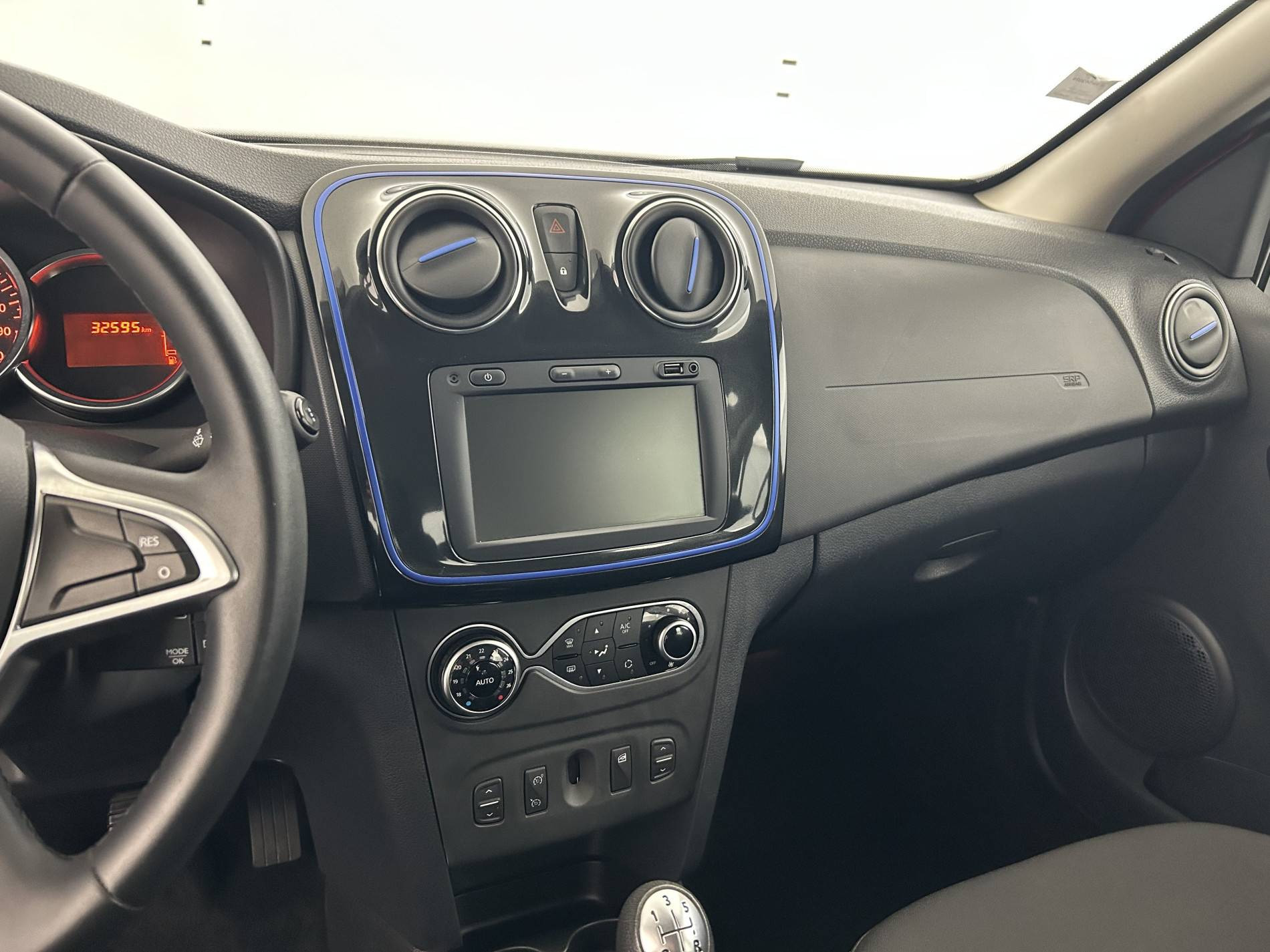 Vente en ligne Dacia Sandero  Blue dCi 95 au prix de 13 990 €