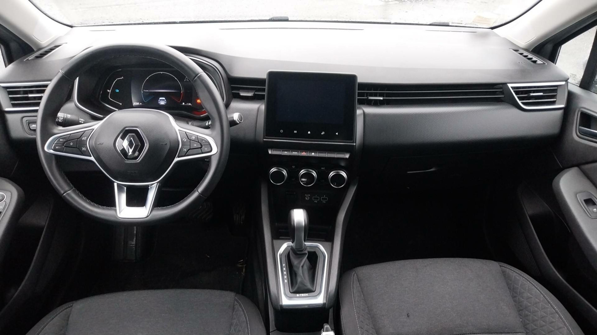 Vente en ligne Renault Clio 5 Clio E-Tech 140 - 21 au prix de 14 490 €
