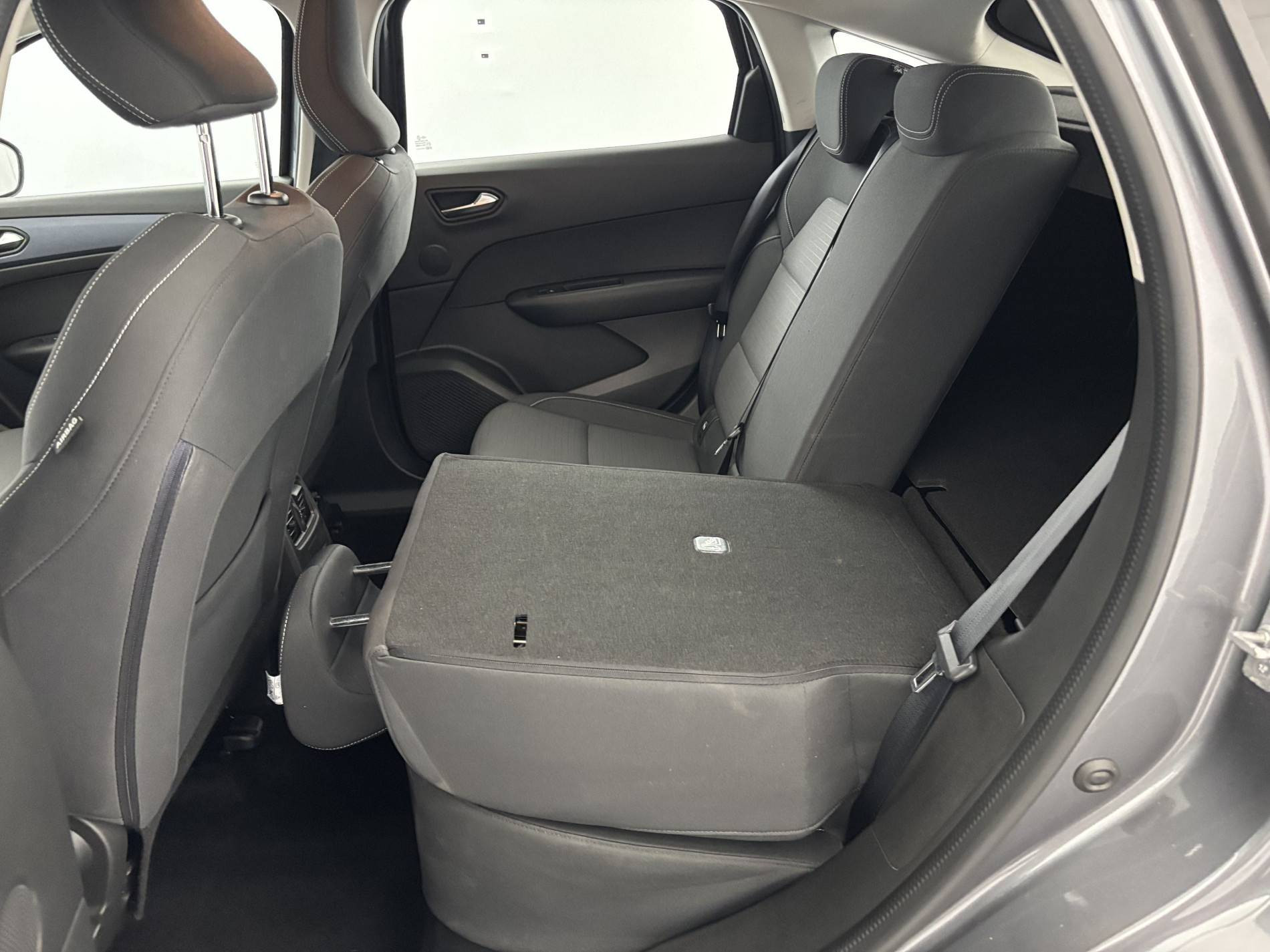 Vente en ligne Renault Arkana  E-Tech 145 au prix de 18 390 €