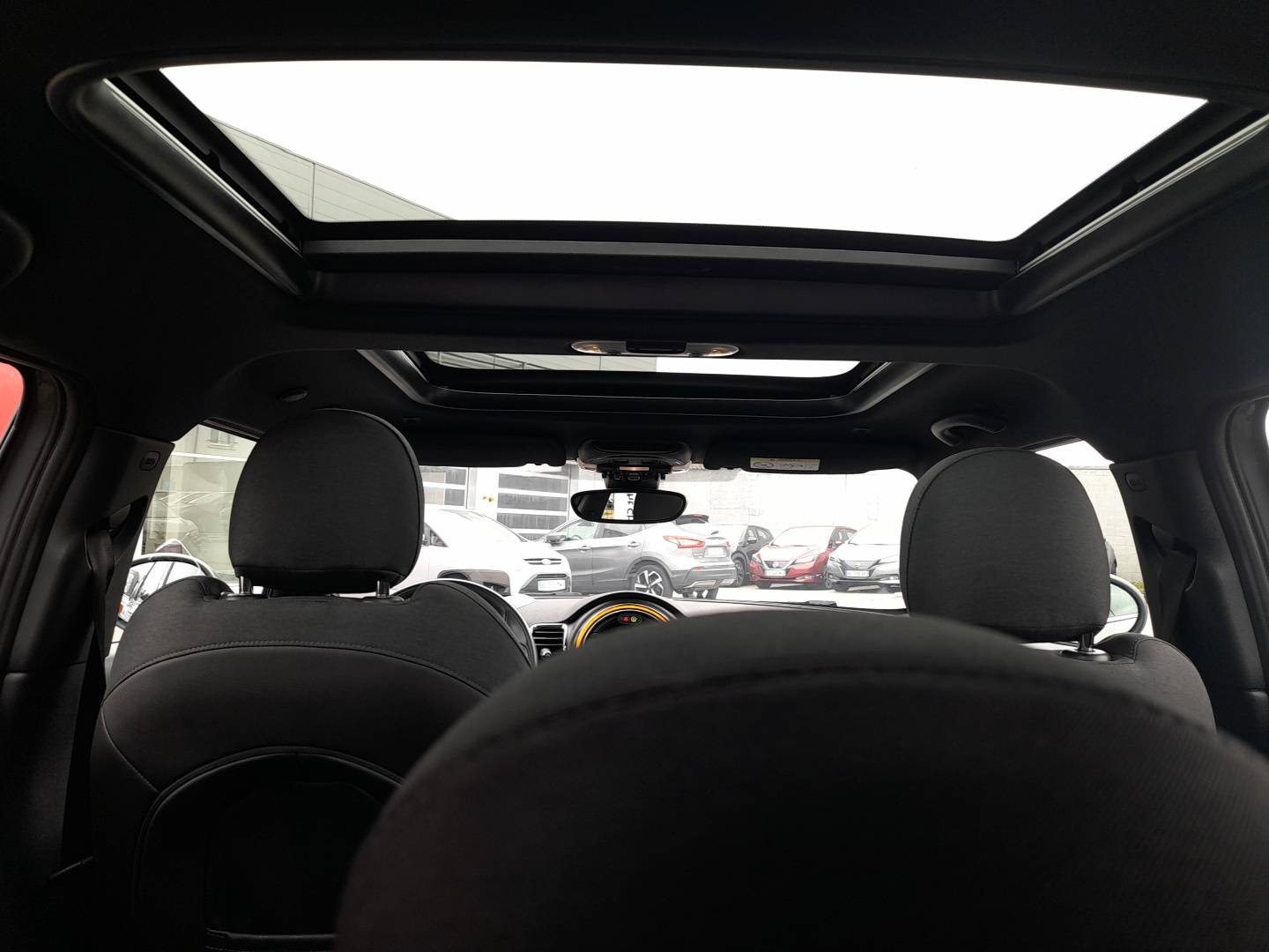 Vente en ligne Mini Clubman Clubman Cooper 136 ch BVA7 au prix de 17 900 €